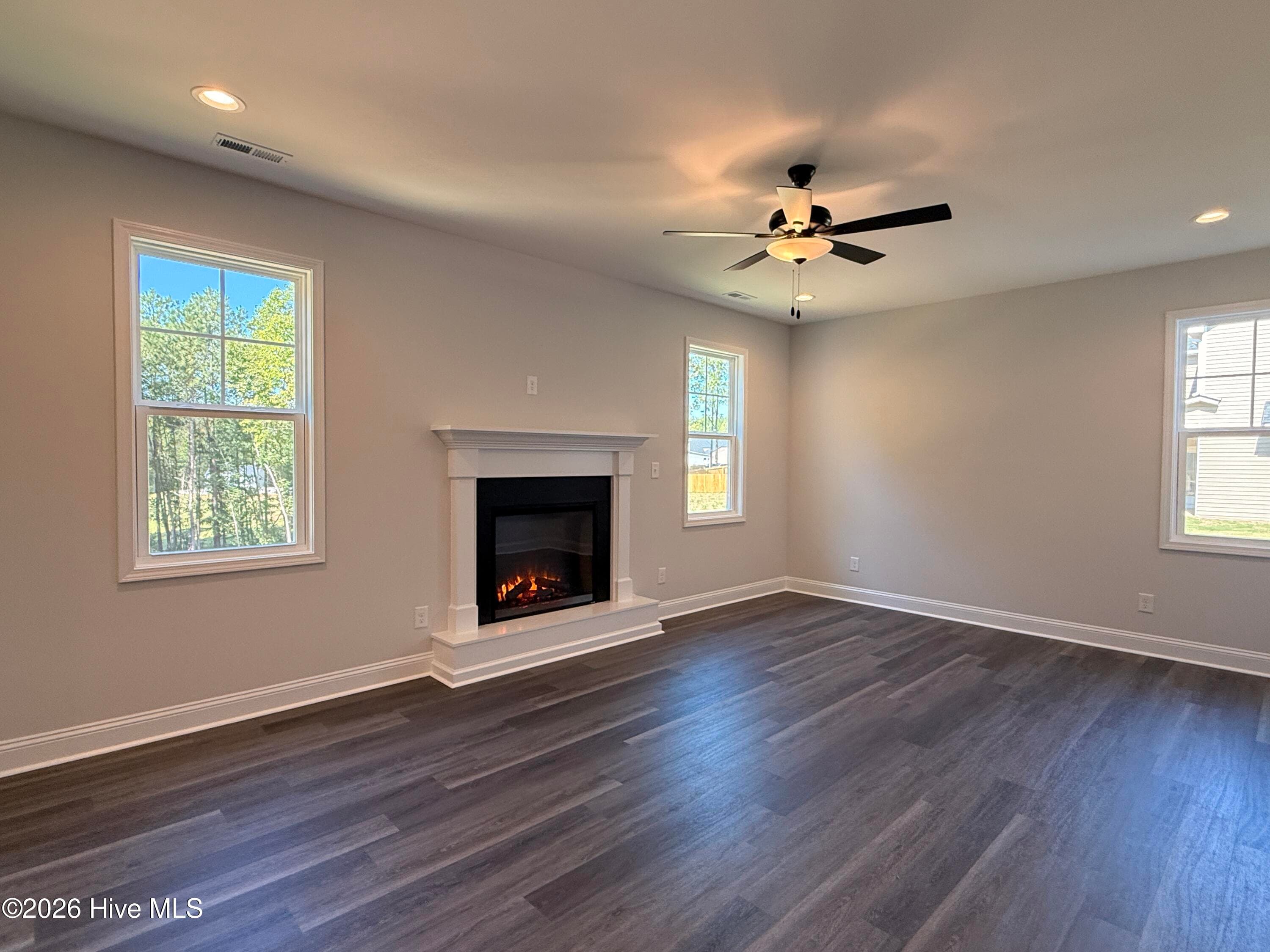 Single Family Residence at 320 One Tree Hill, Sanford, NC 27330, photo 16 of 46
