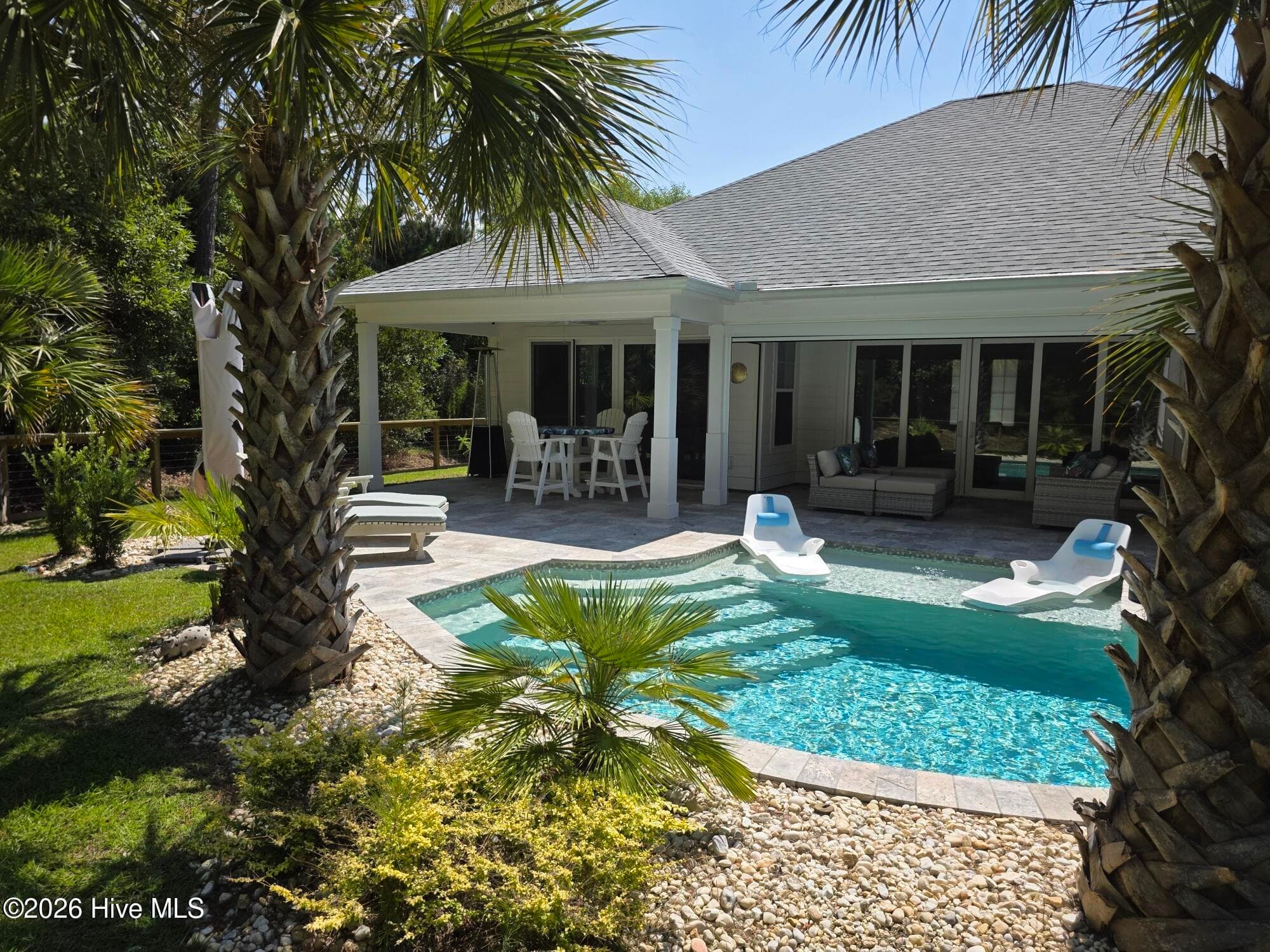Single Family Residence at 2016 Manor Parc Drive, Calabash, NC 28467, photo 14 of 127