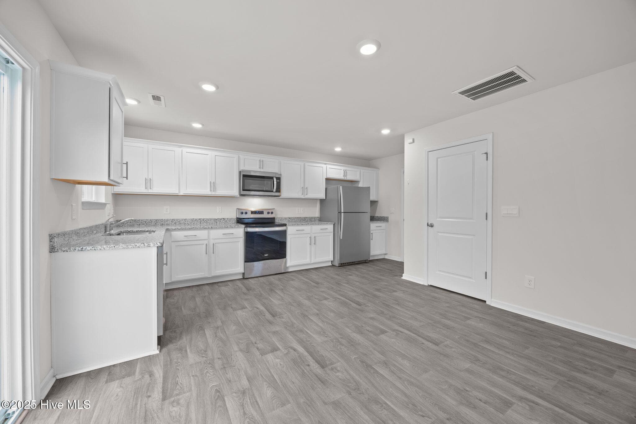 Single Family Residence at 1324 S Wilshire Court, Kinston, NC 28504, photo 19 of 53