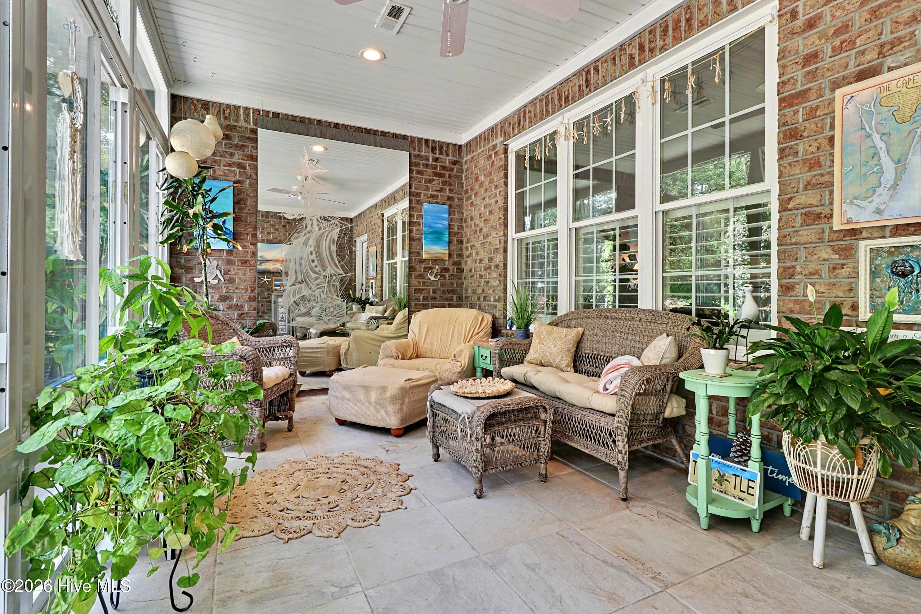 Single Family Residence at 207 Westminster Way, Hampstead, NC 28443, photo 16 of 44