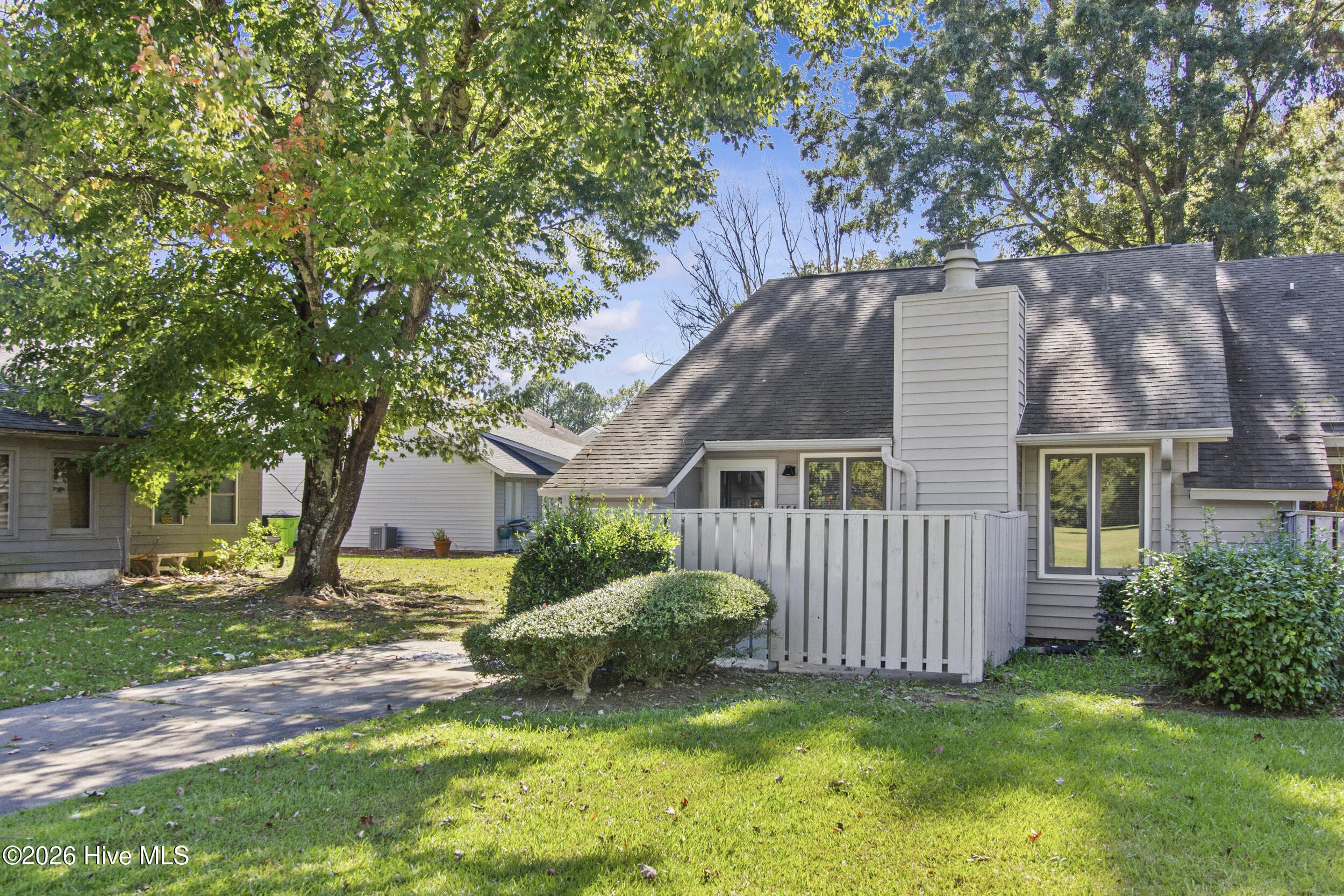 Front - 15a Masters Court Drive, New Bern, NC 28562