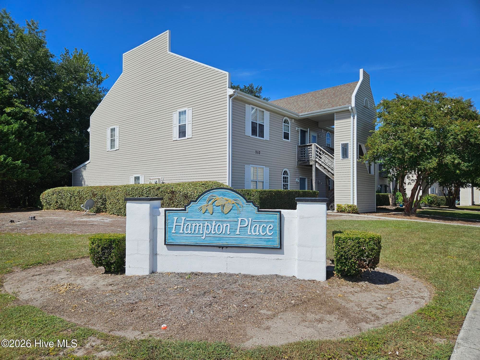 735 Bragg Drive Unit B, Wilmington, NC 28412