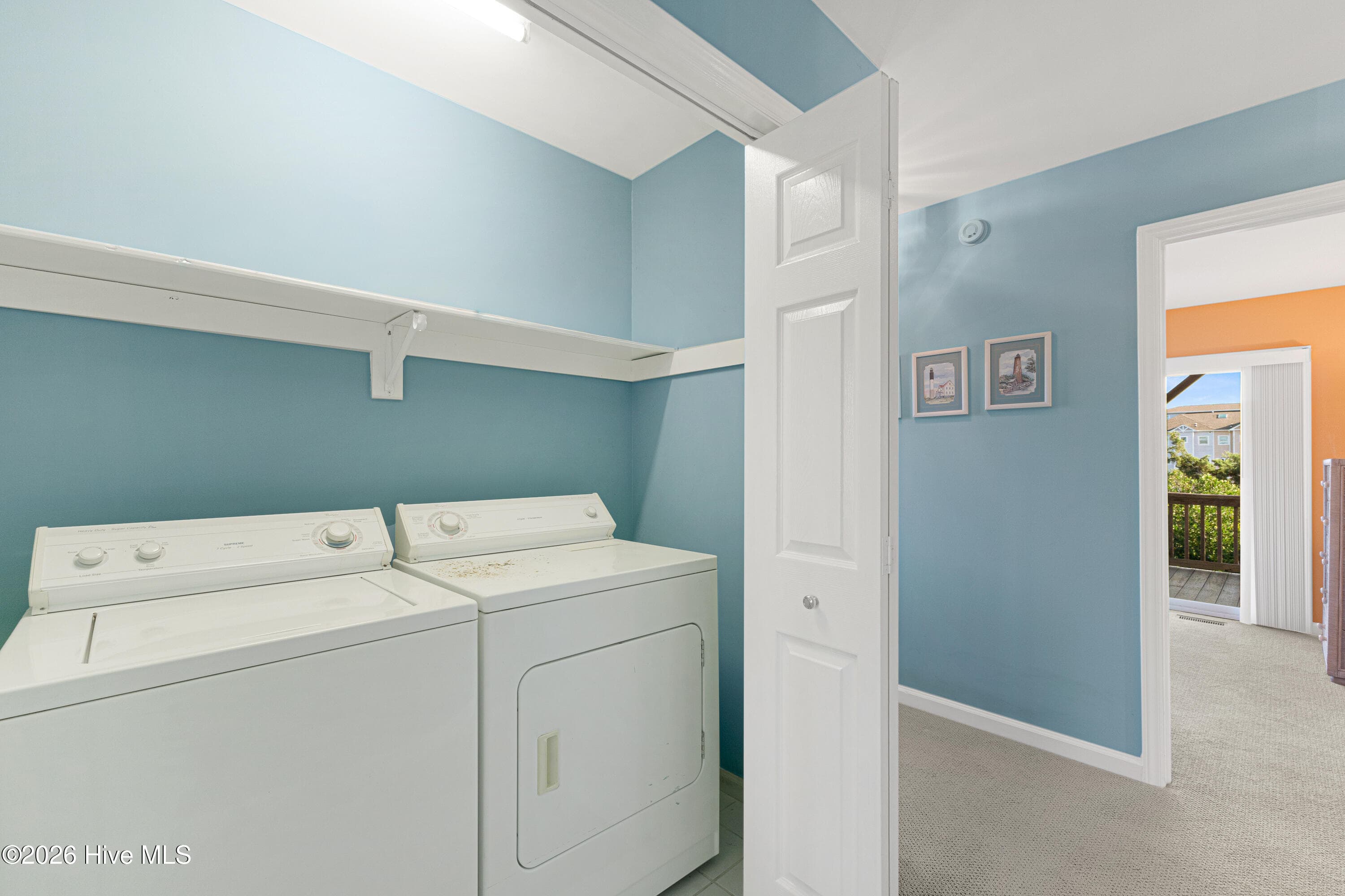 Single Family Residence at 118 Heverly Drive, Emerald Isle, NC 28594, photo 33 of 61