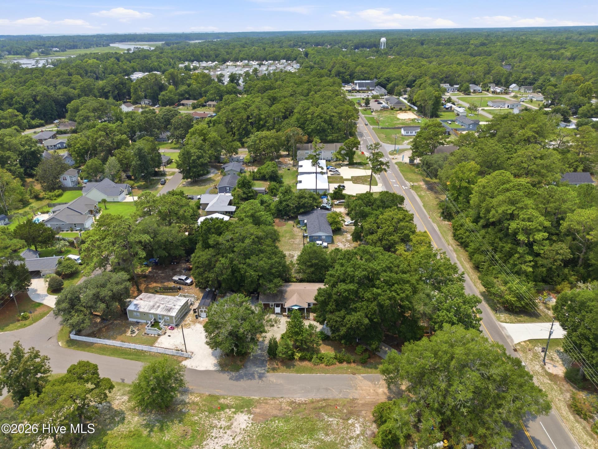 Manufactured Home at 9081 Beach Drive SW, Calabash, NC 28467, photo 62 of 65
