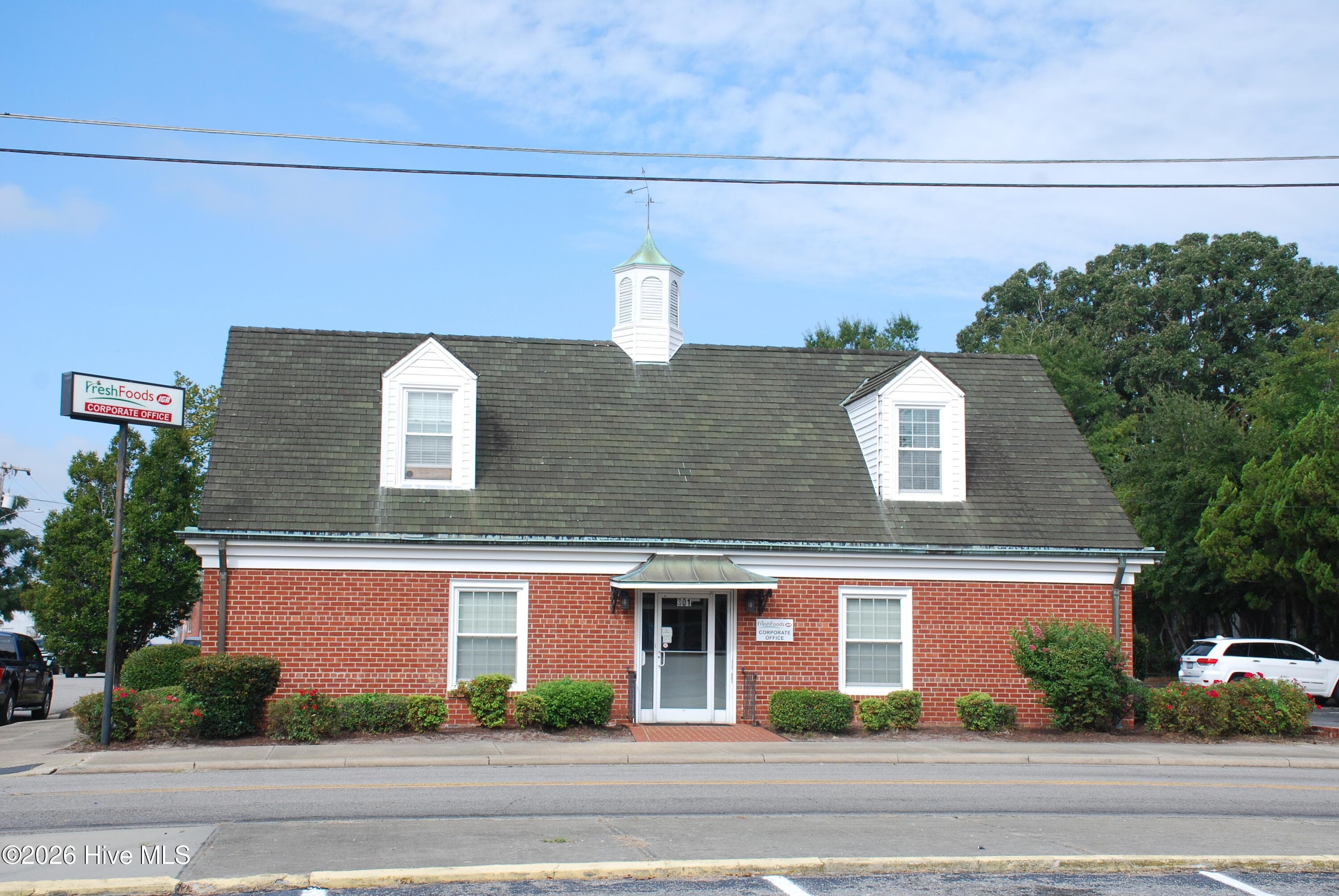 301 N Pine Street, Lumberton, NC 28358