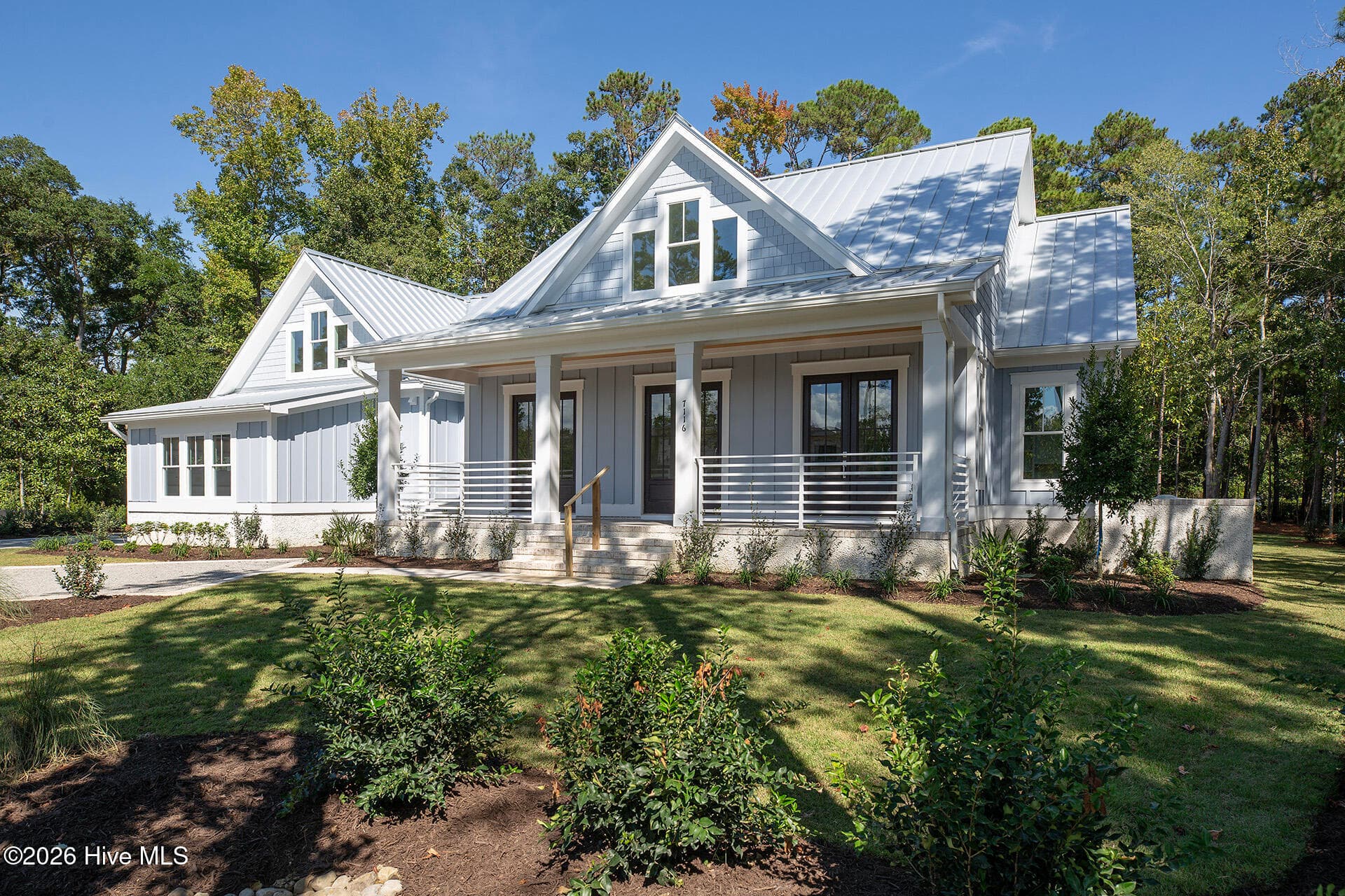 Single Family Residence at 7116 Abernathy Court, Wilmington, NC 28405, photo 5 of 10