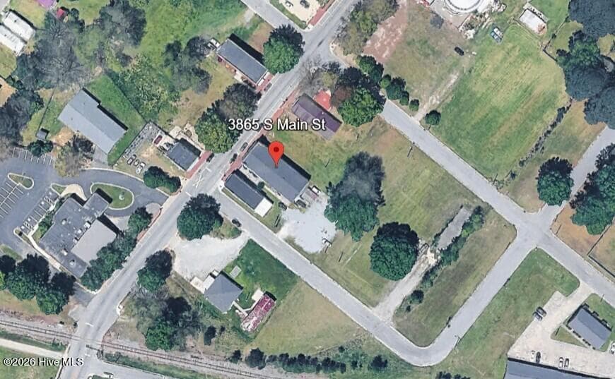 Business at 3865 S Main Street, Farmville, NC 27828, photo 4 of 57