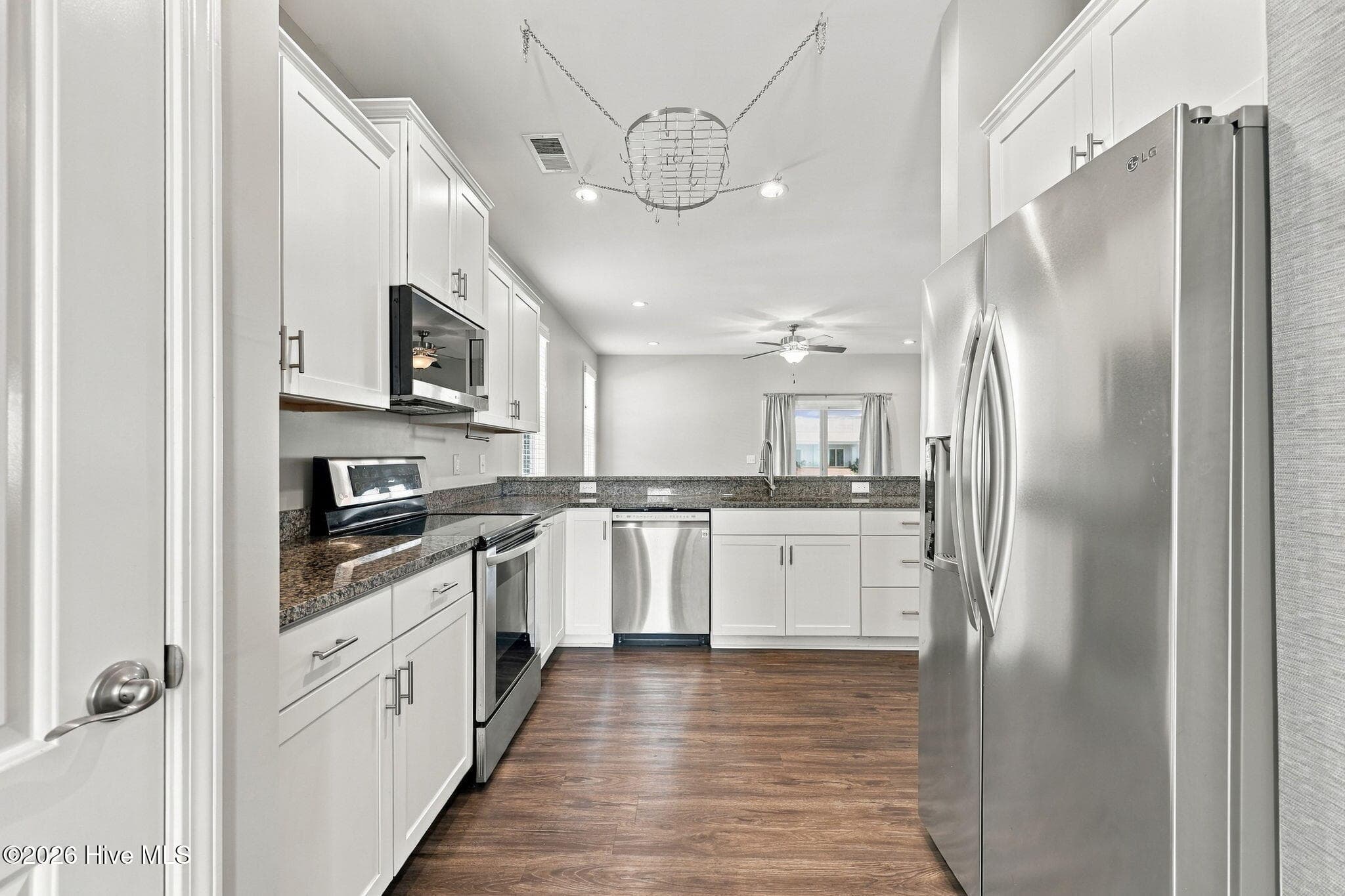 Townhouse at 175 Old Murdoch Road 304, Morehead City, NC 28557, photo 15 of 46