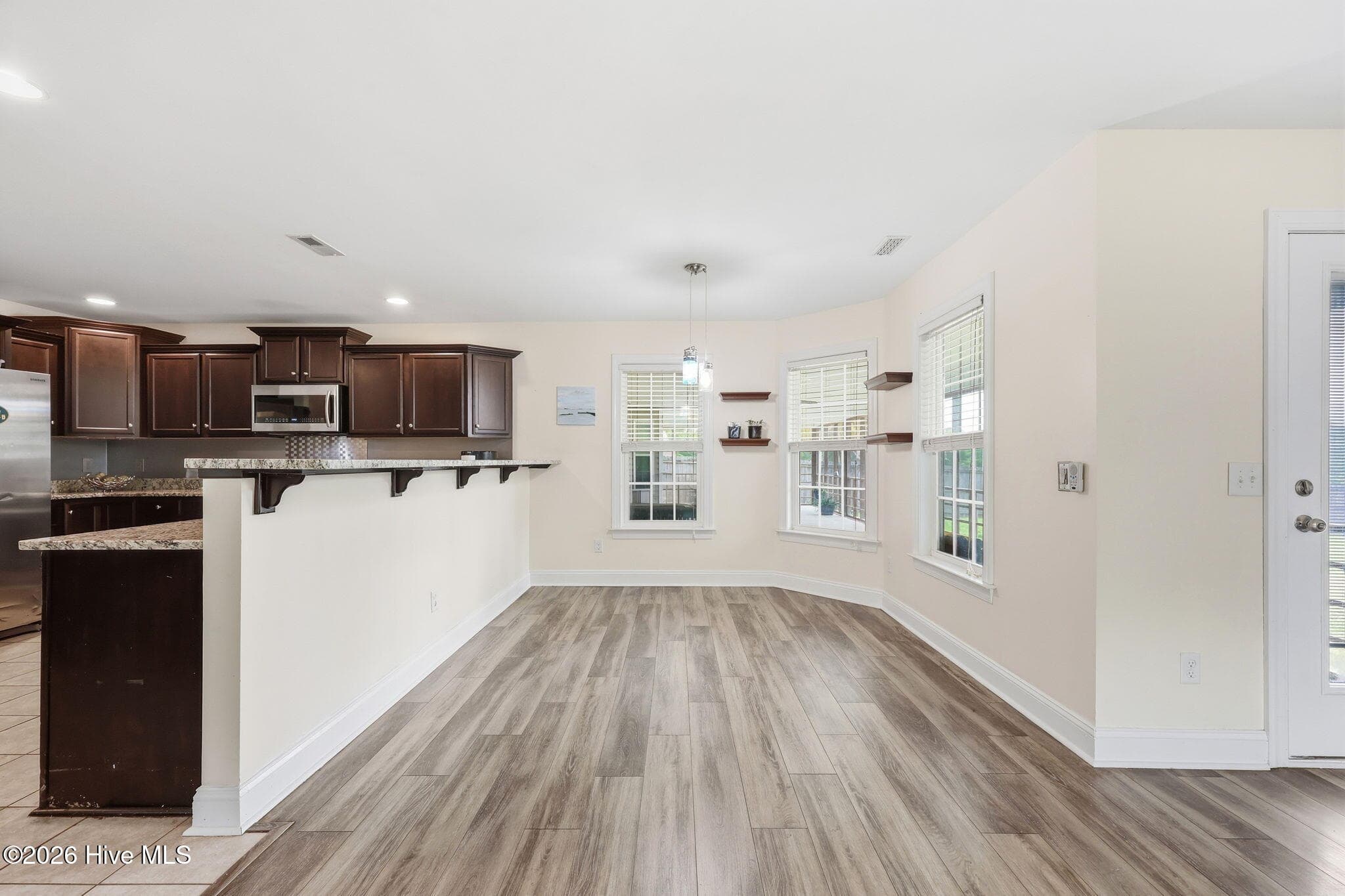 Single Family Residence at 803 Canvas Court, Swansboro, NC 28584, photo 32 of 102