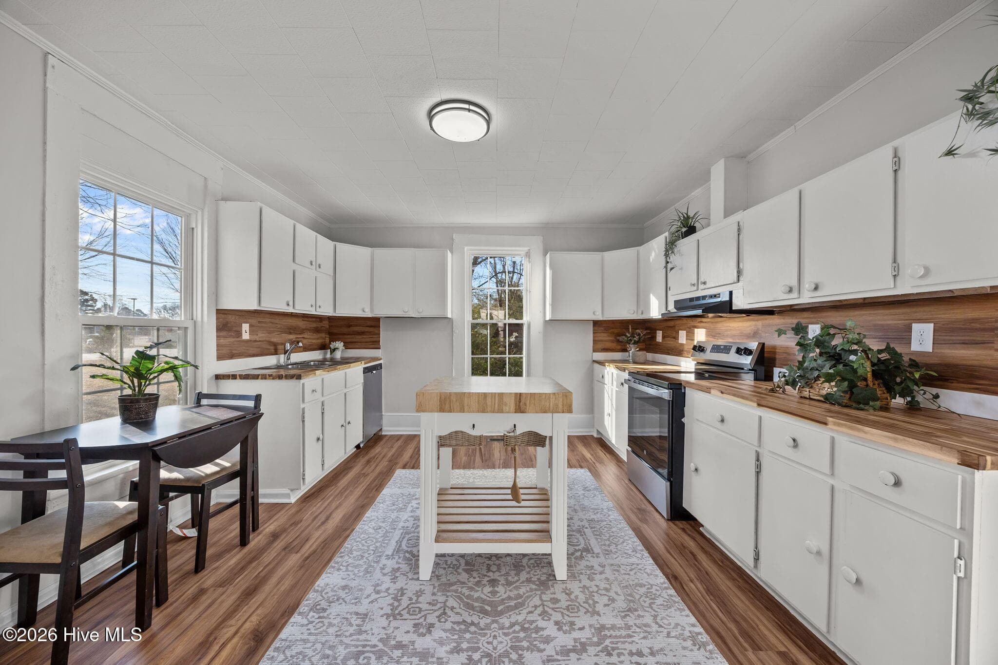 spacious kitchen - 809 Church Street, Scotland Neck, NC 27874