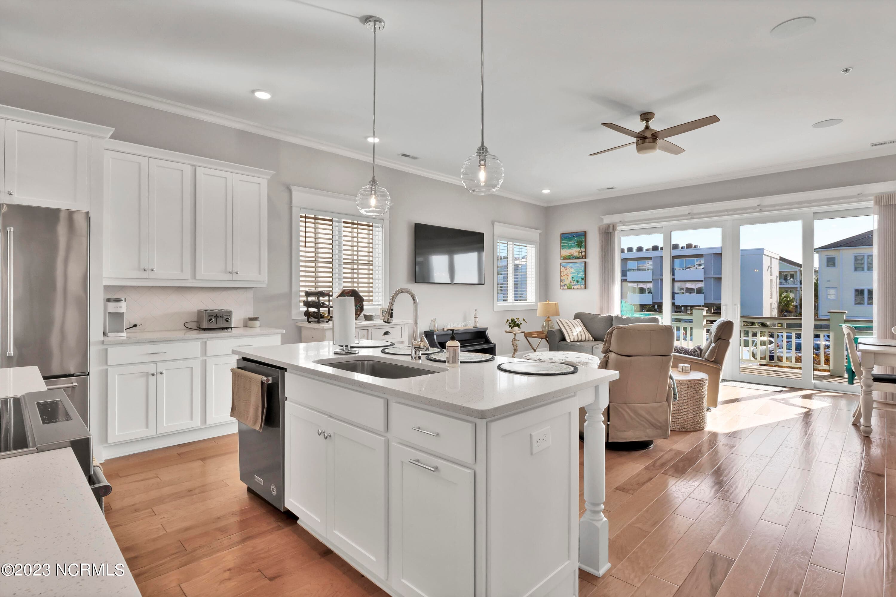 Condominium at 10 Seagull Street Unit A, Wrightsville Beach, NC 28480, photo 22 of 50