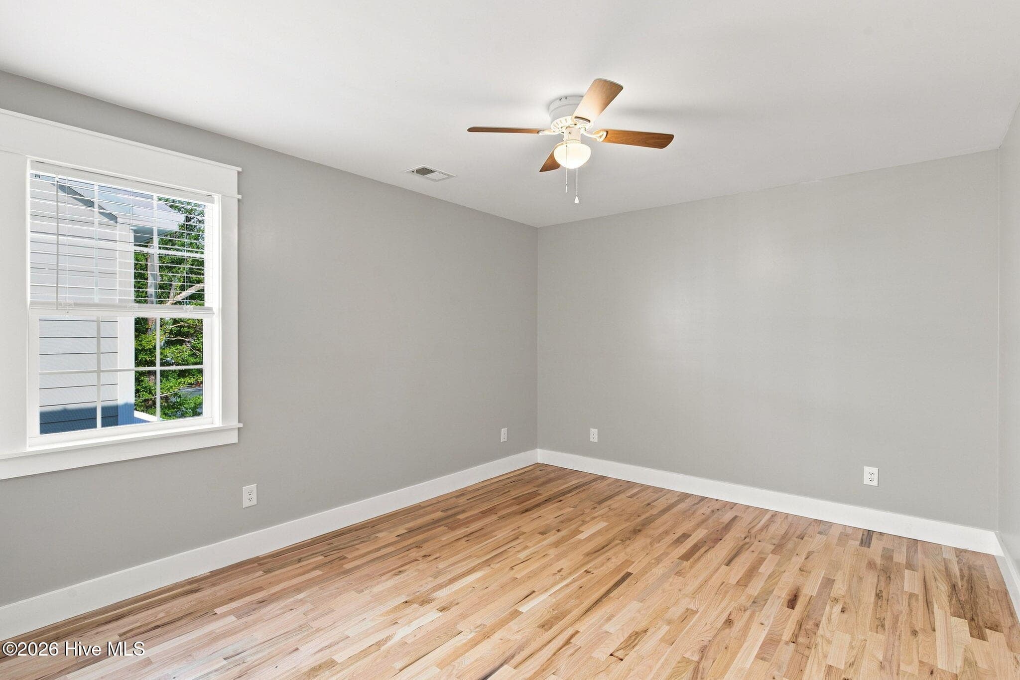 Single Family Residence at 512 Queen Street, Wilmington, NC 28401, photo 81 of 95