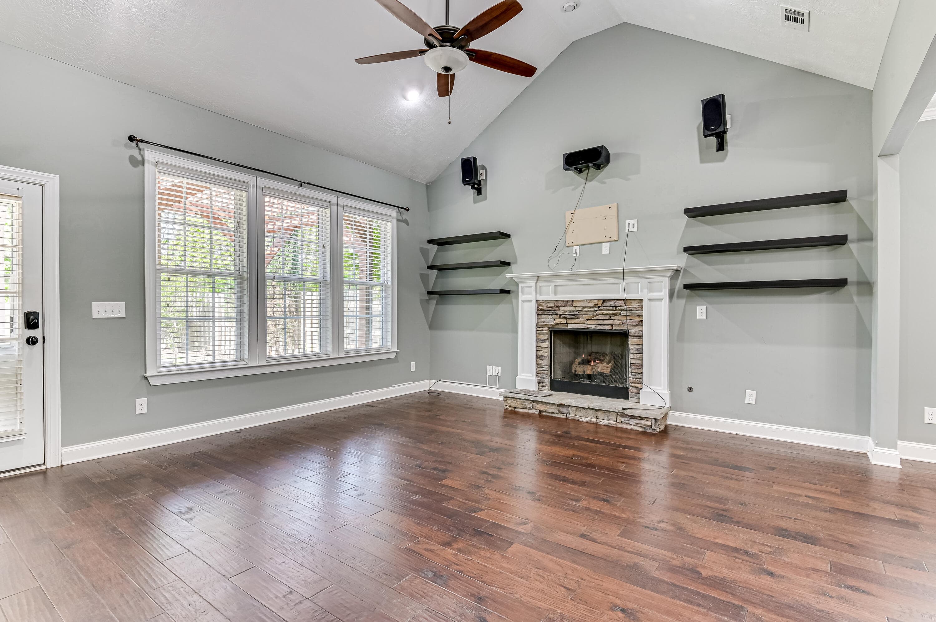 Single Family Residence at 525 Bunchgrass Street, Evans, GA 30809, photo 9 of 45