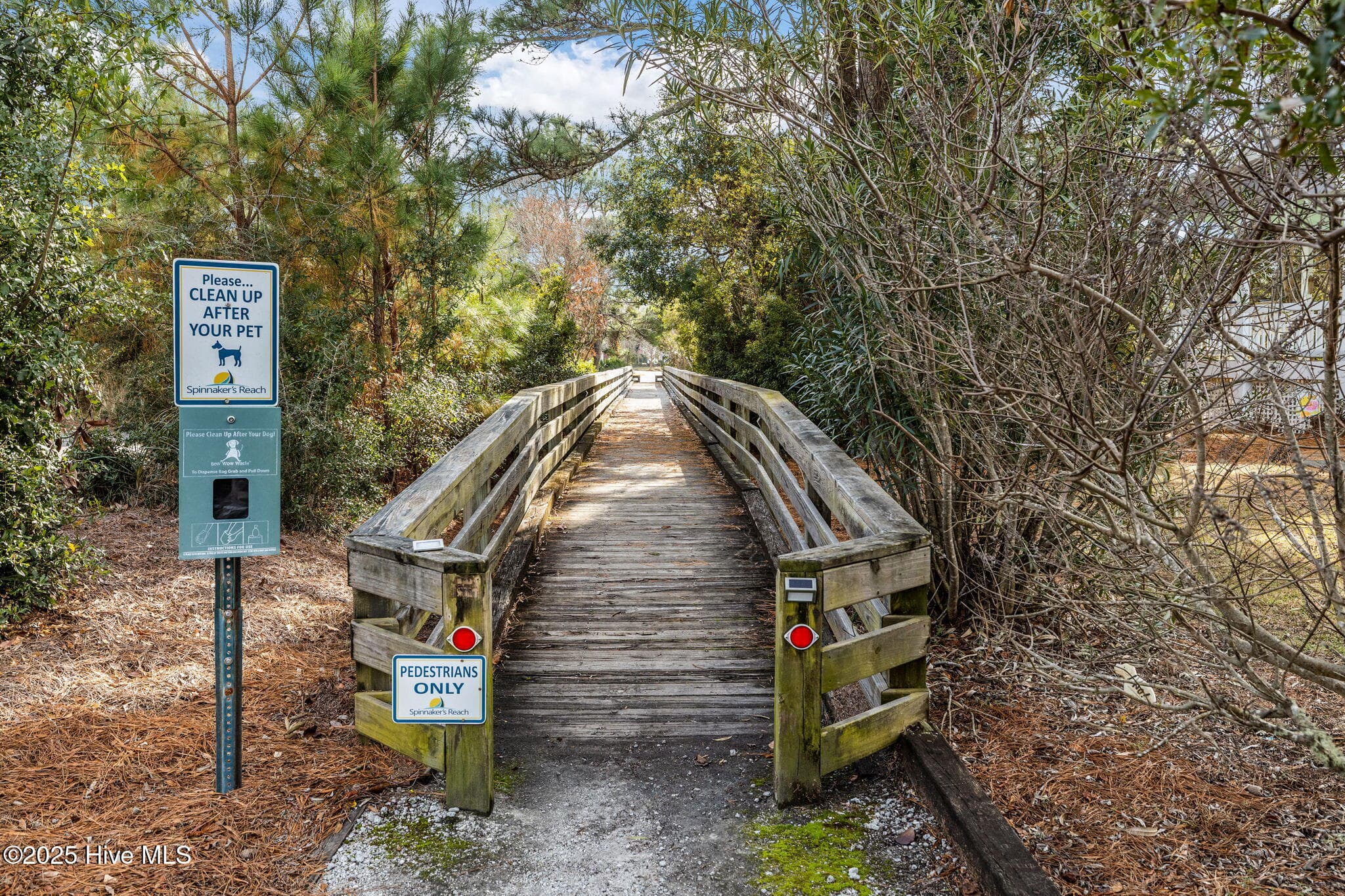 Single Family Residence at 320 Governor Safford Lane, Emerald Isle, NC 28594, photo 67 of 90