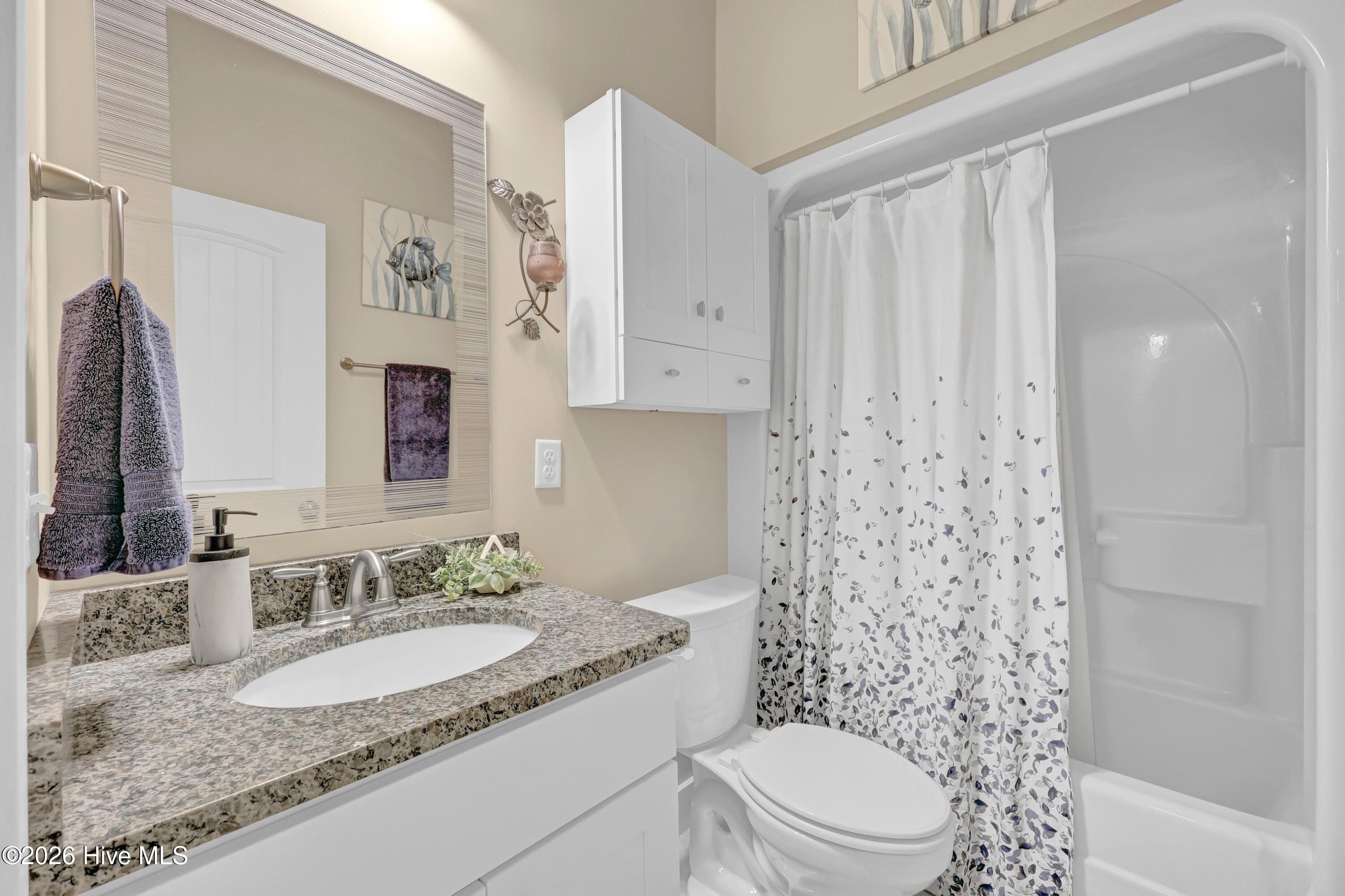 Single Family Residence at 118 Persimmon Lane, Hampstead, NC 28443, photo 19 of 29