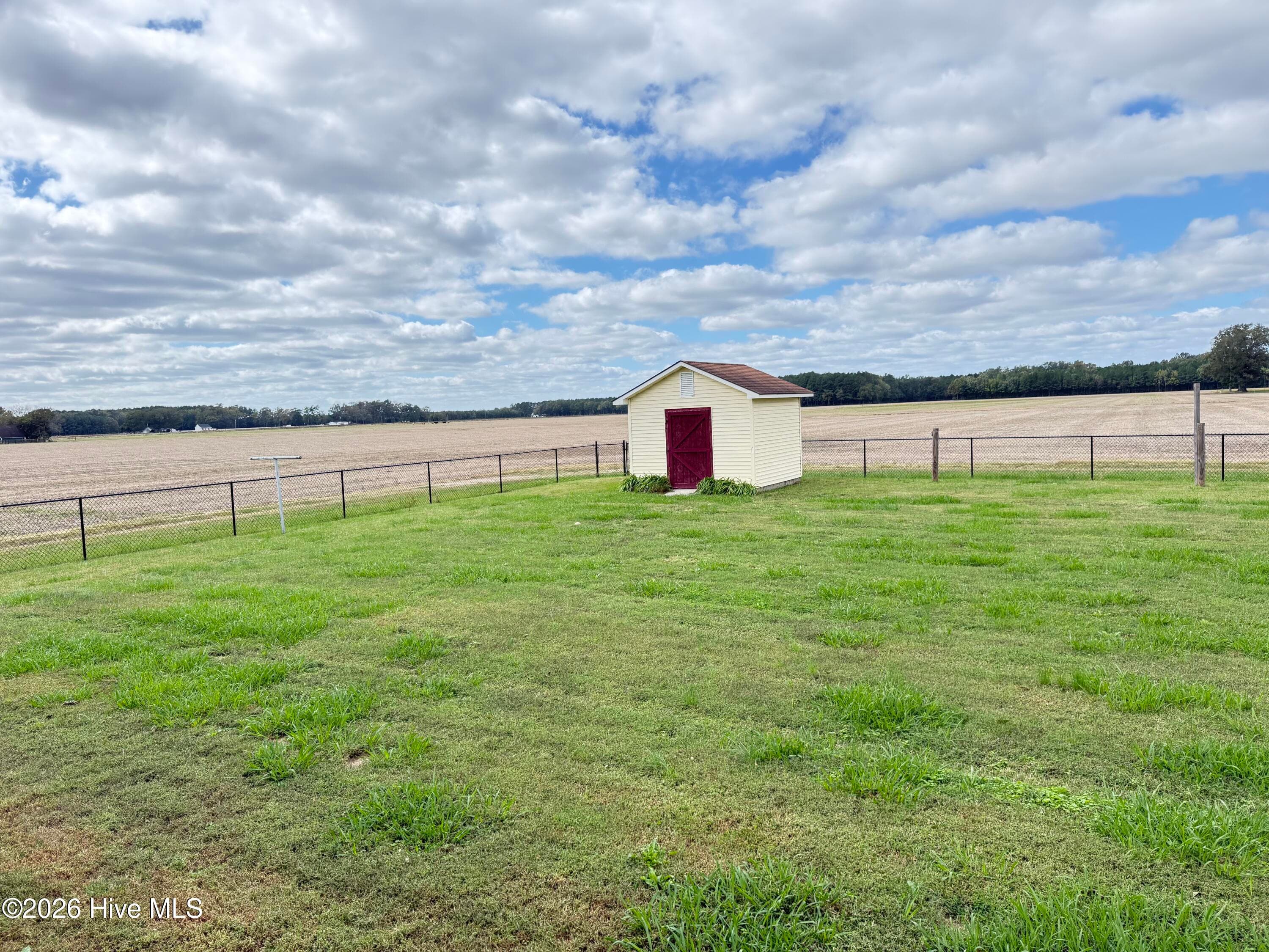 Single Family Residence at 352 Woodland Church Road, Hertford, NC 27944, photo 7 of 38