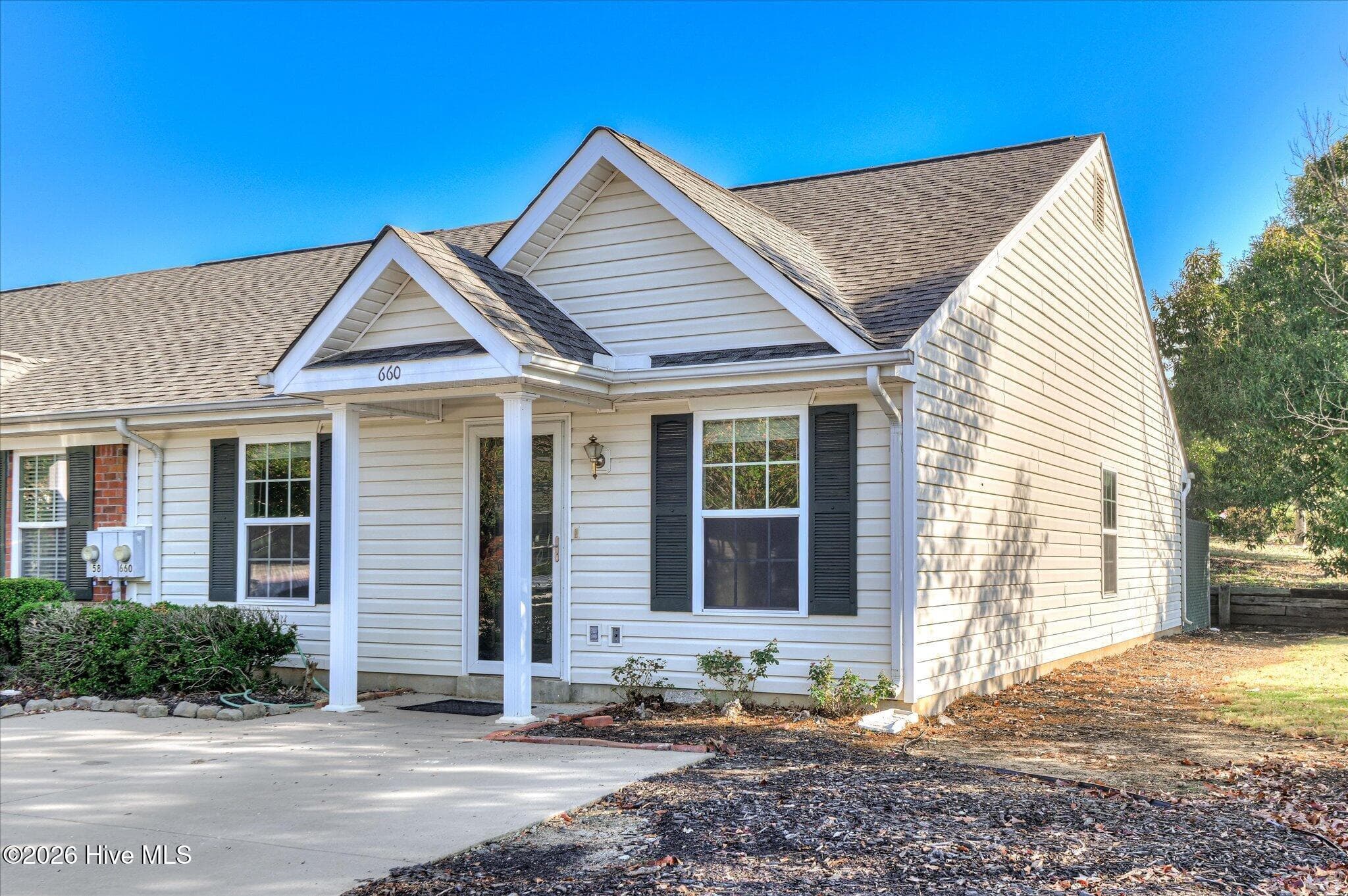 Townhouse at 660 Brook Trail, Evans, GA 30809, photo 3 of 28