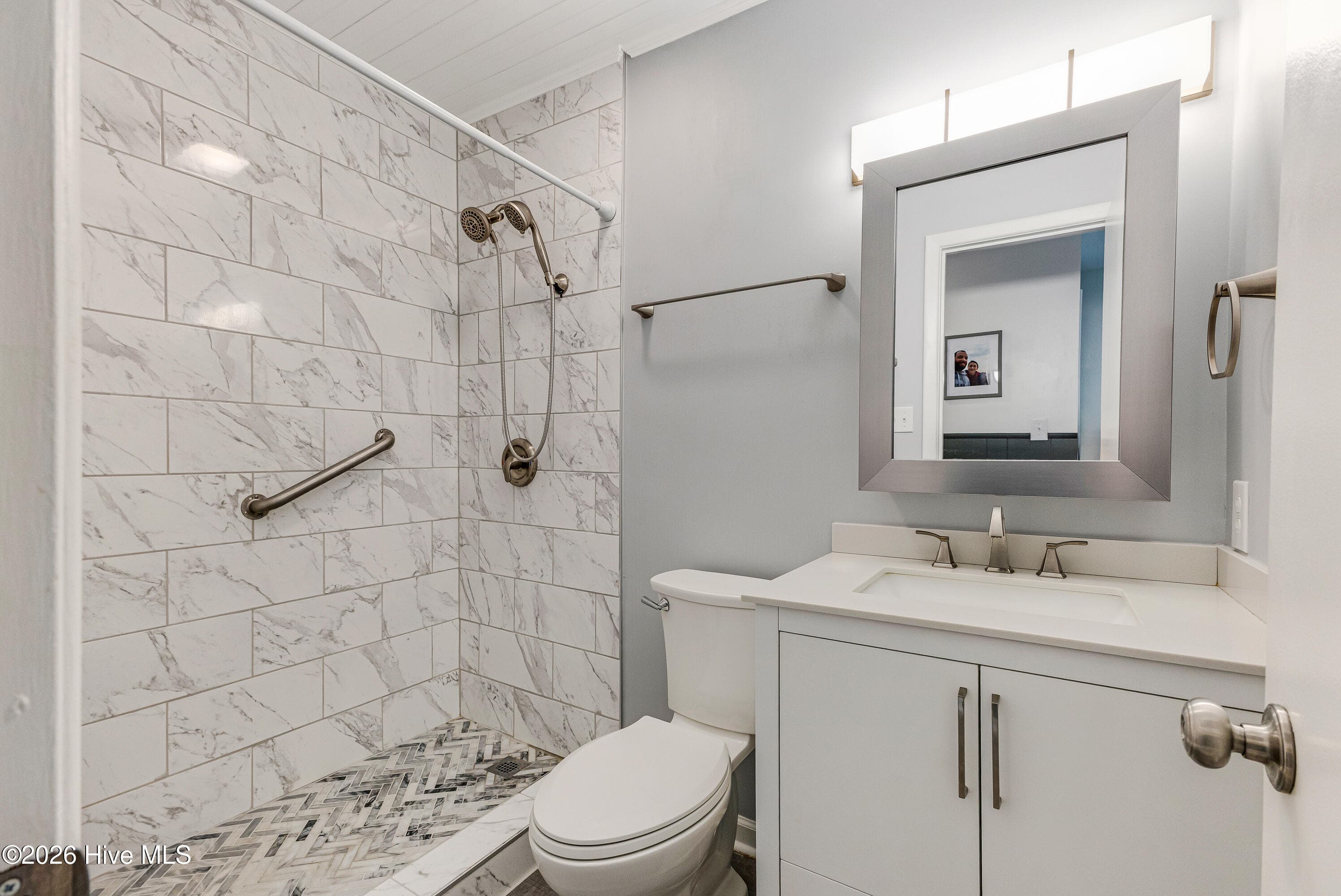 Single Family Residence at 139 NE 18th Street, Oak Island, NC 28465, photo 11 of 28