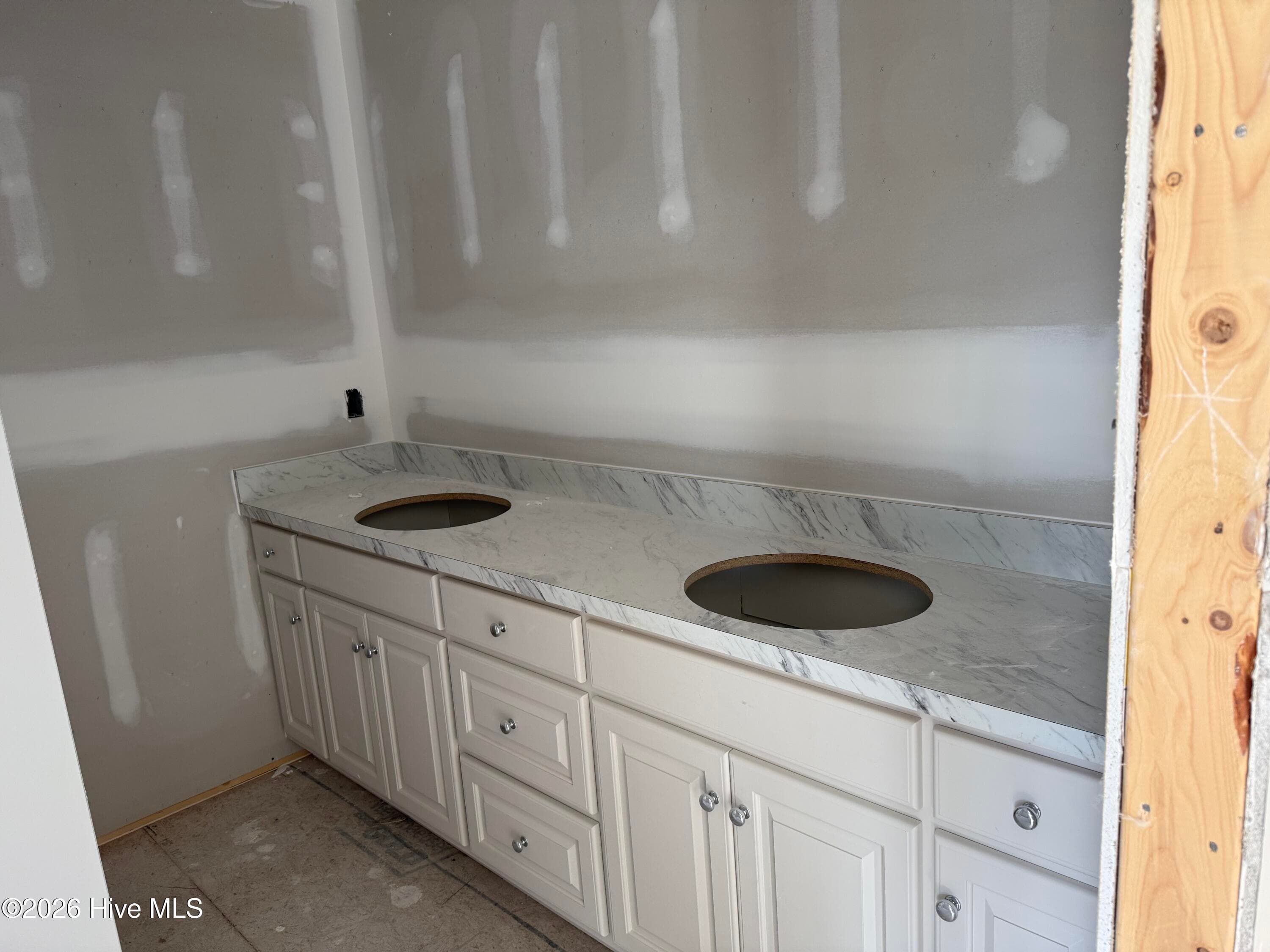 Single Family Residence at 694 Pope Street, Grifton, NC 28530, photo 12 of 15