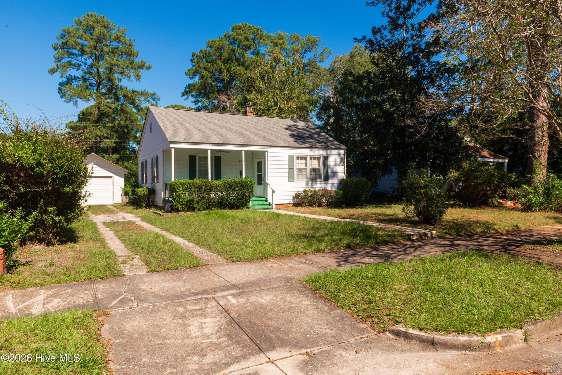 Single Family Residence at 2127 Klein Road, Wilmington, NC 28405, photo 4 of 42
