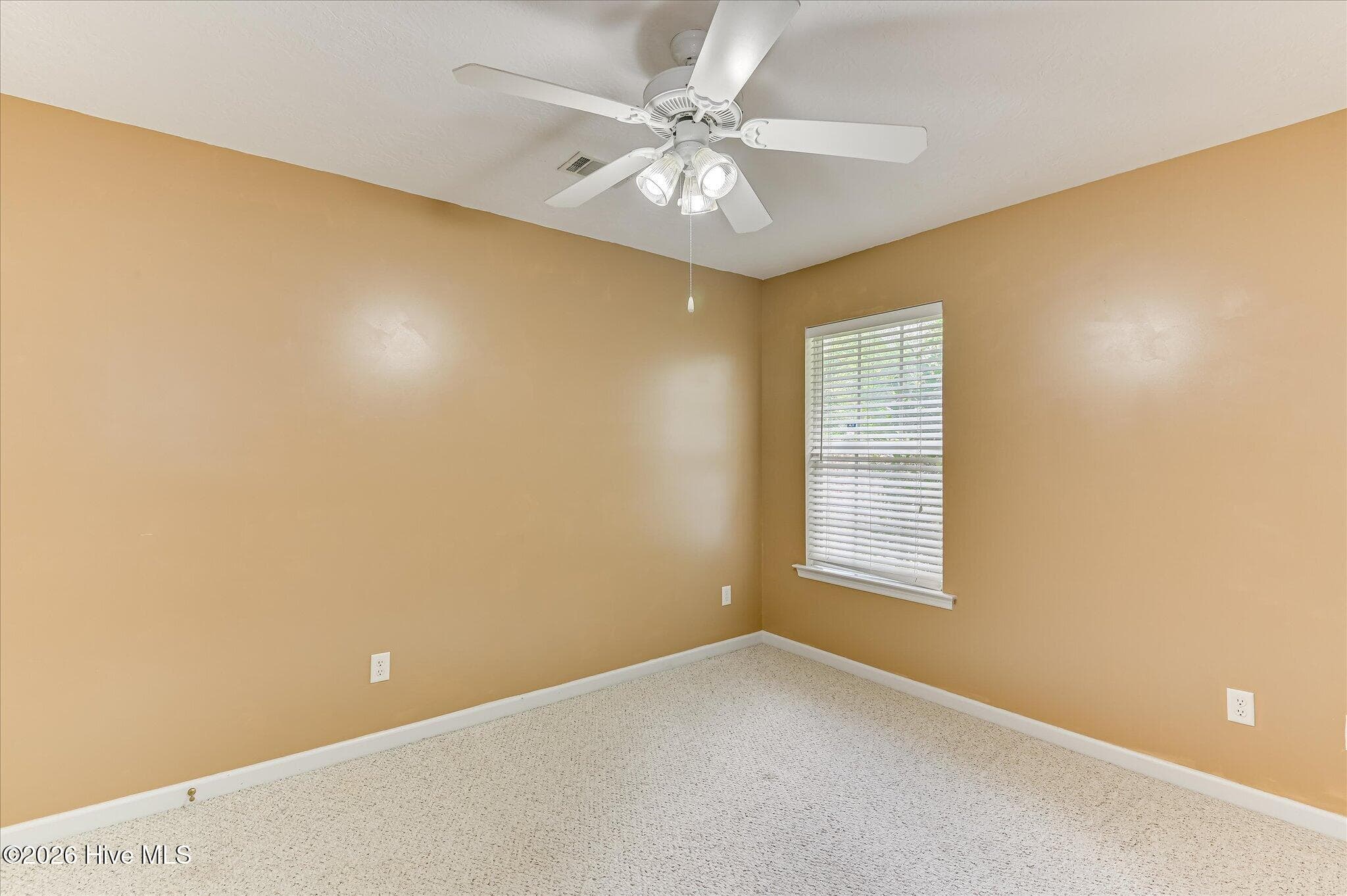 Single Family Residence at 124 Oakland Drive, North Augusta, SC 29860, photo 2 of 2