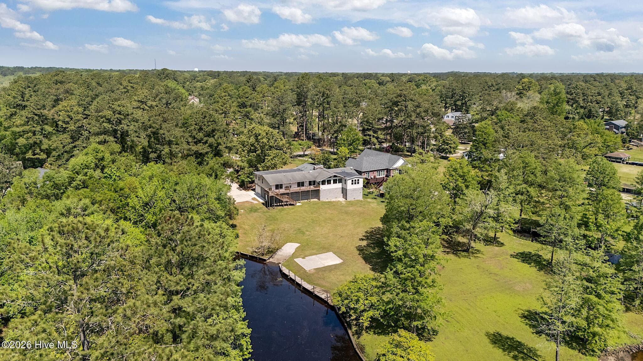 Single Family Residence at 244 Shoreline Drive, New Bern, NC 28562, photo 33 of 70