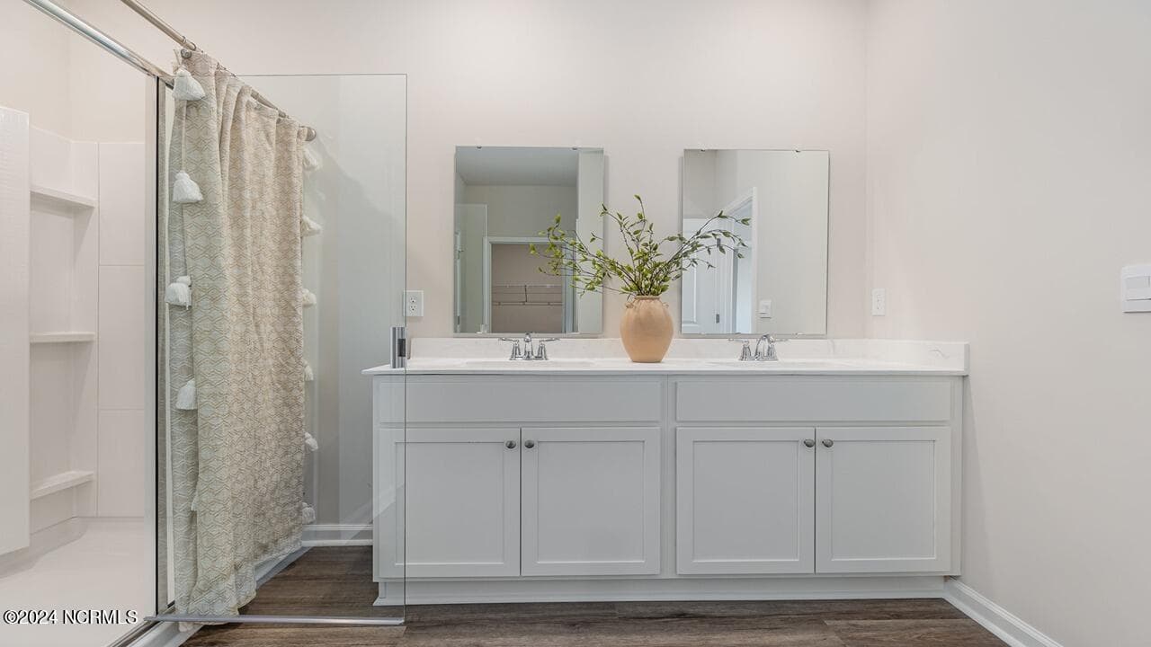 Single Family Residence at 1087 Woods Crossing Road SW, Supply, NC 28462, photo 17 of 31