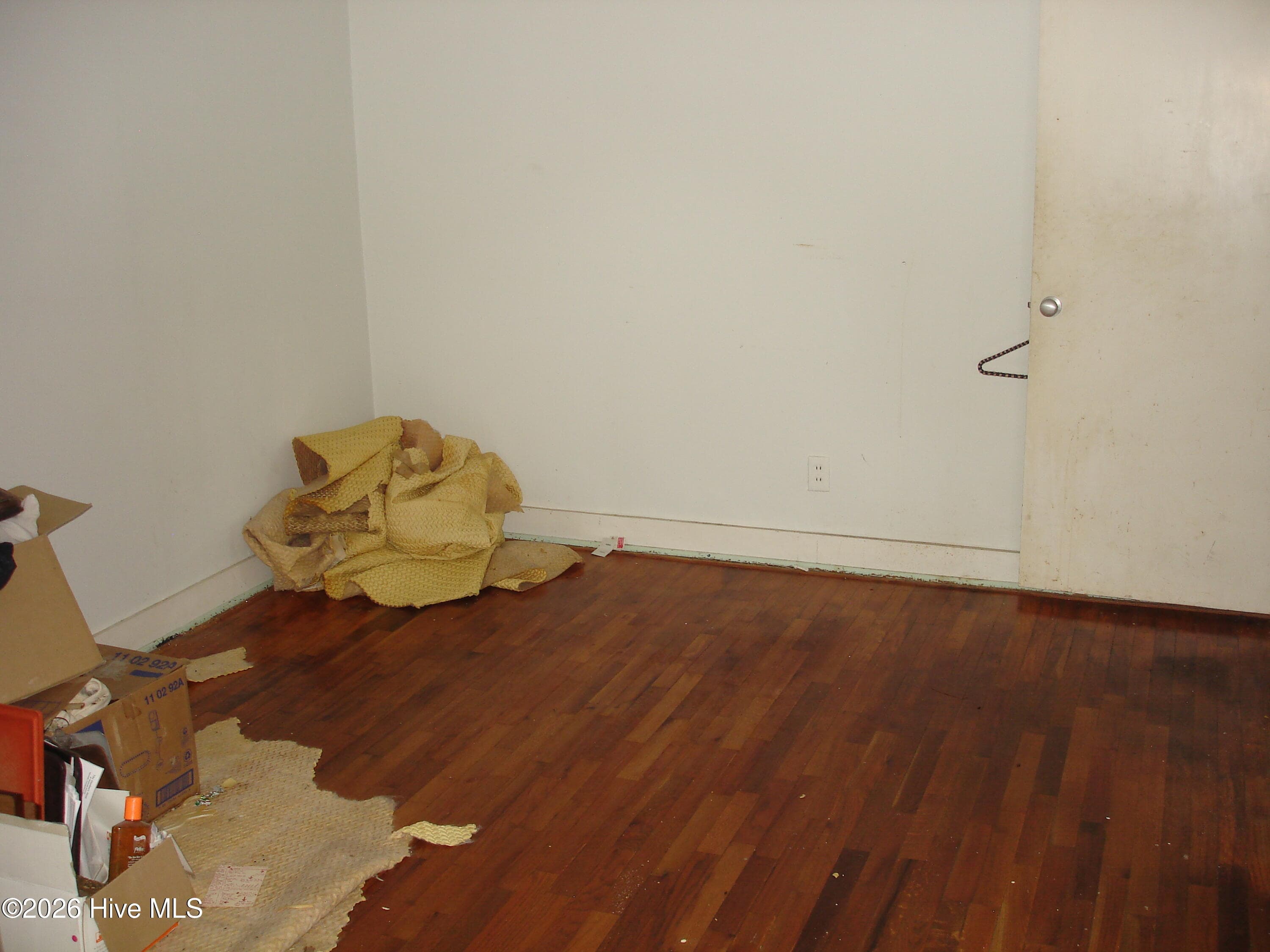 Single Family Residence at 5806 Roseland Drive, Wilmington, NC 28409, photo 28 of 38