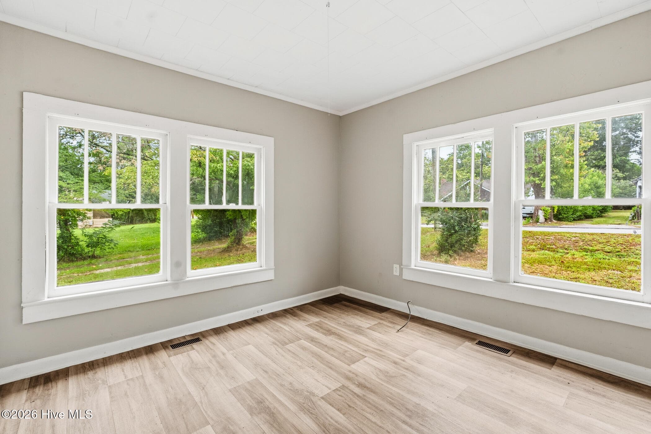 Single Family Residence at 309 Pine Street, Hamlet, NC 28345, photo 13 of 27