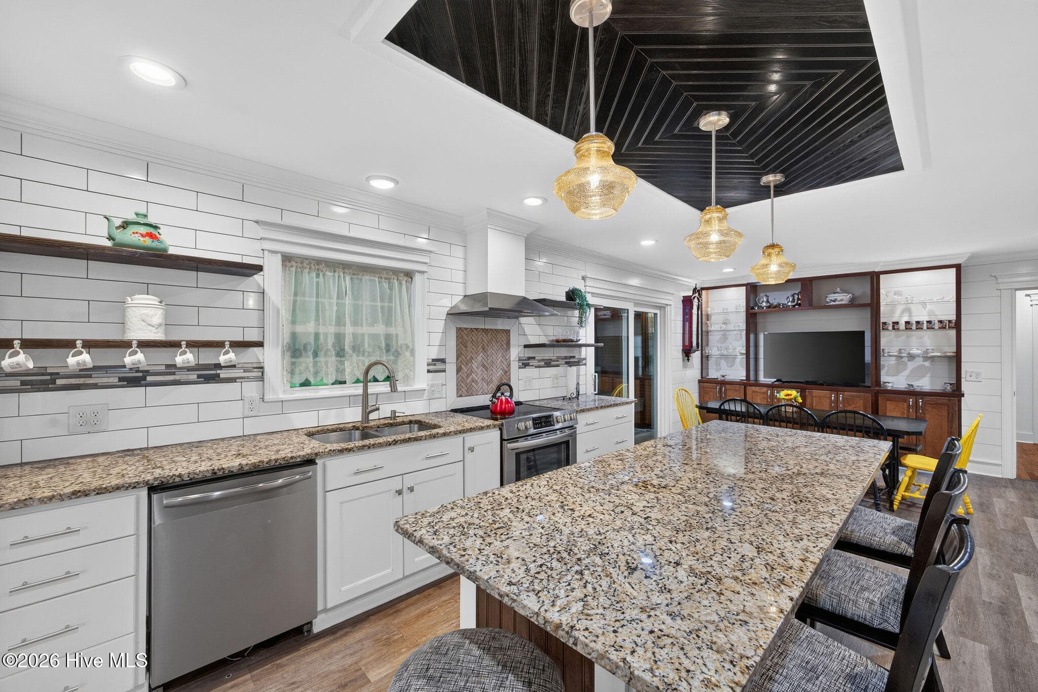 Single Family Residence at 313 Early Drive, Wilmington, NC 28412, photo 11 of 42