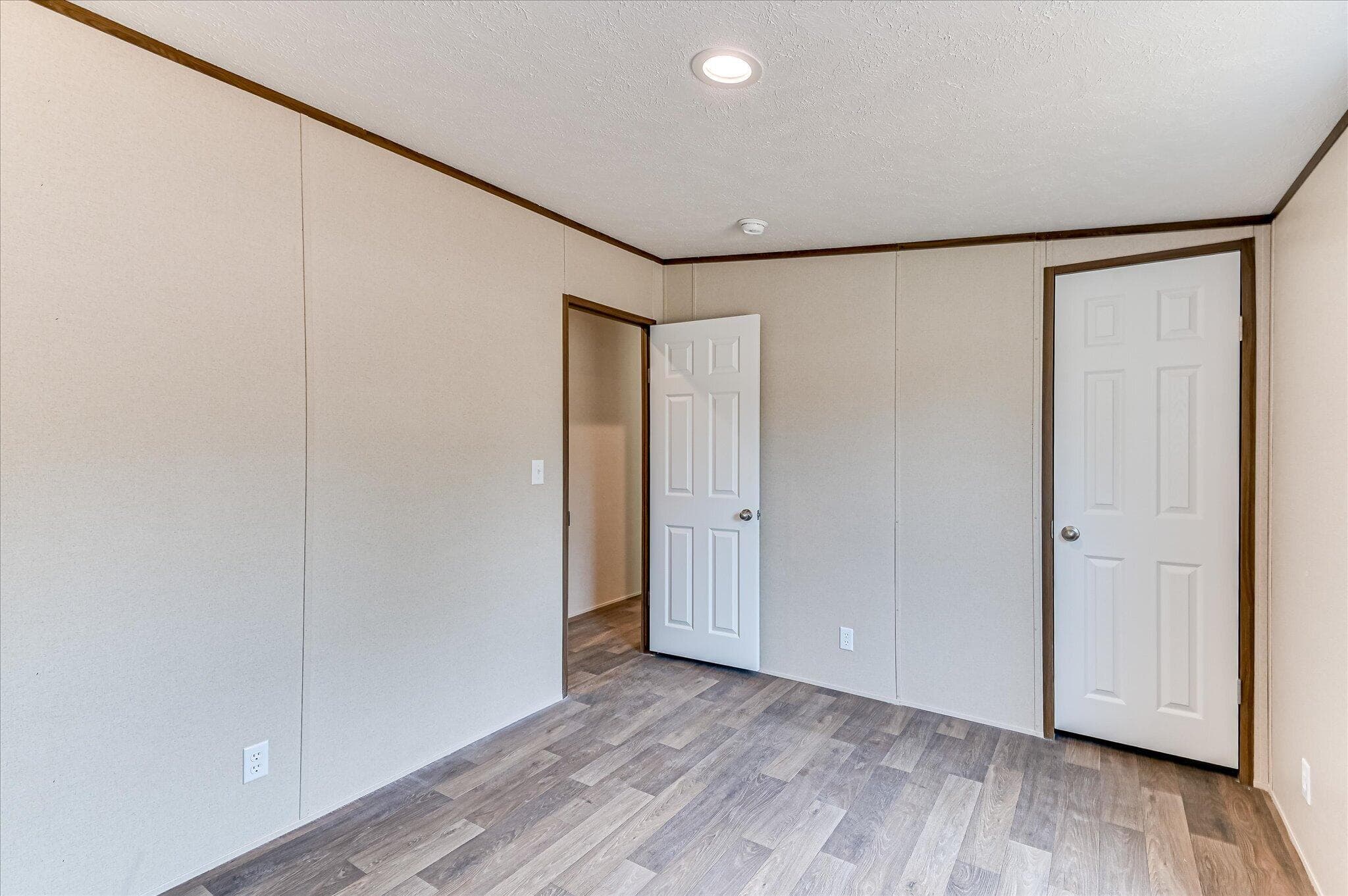 Manufactured Home at 4052 Us-25, Hephzibah, GA 30815, photo 21 of 34