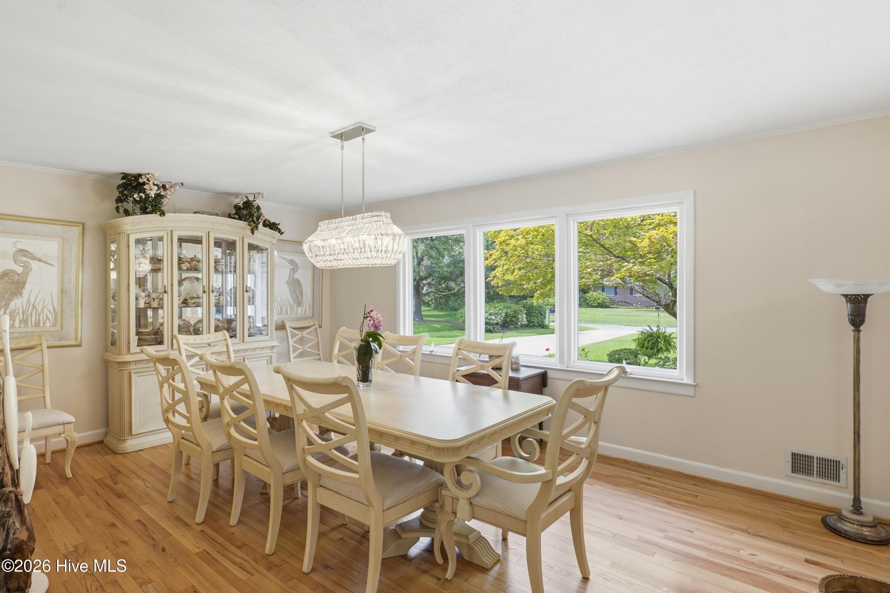Single Family Residence at 333 Johnston Drive, Wilmington, NC 28412, photo 6 of 46