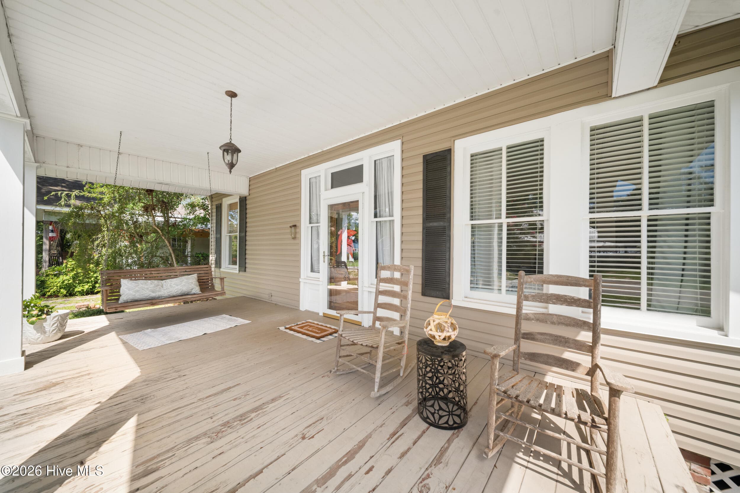 Single Family Residence at 631 Barney Avenue, Millen, GA 30442, photo 6 of 36