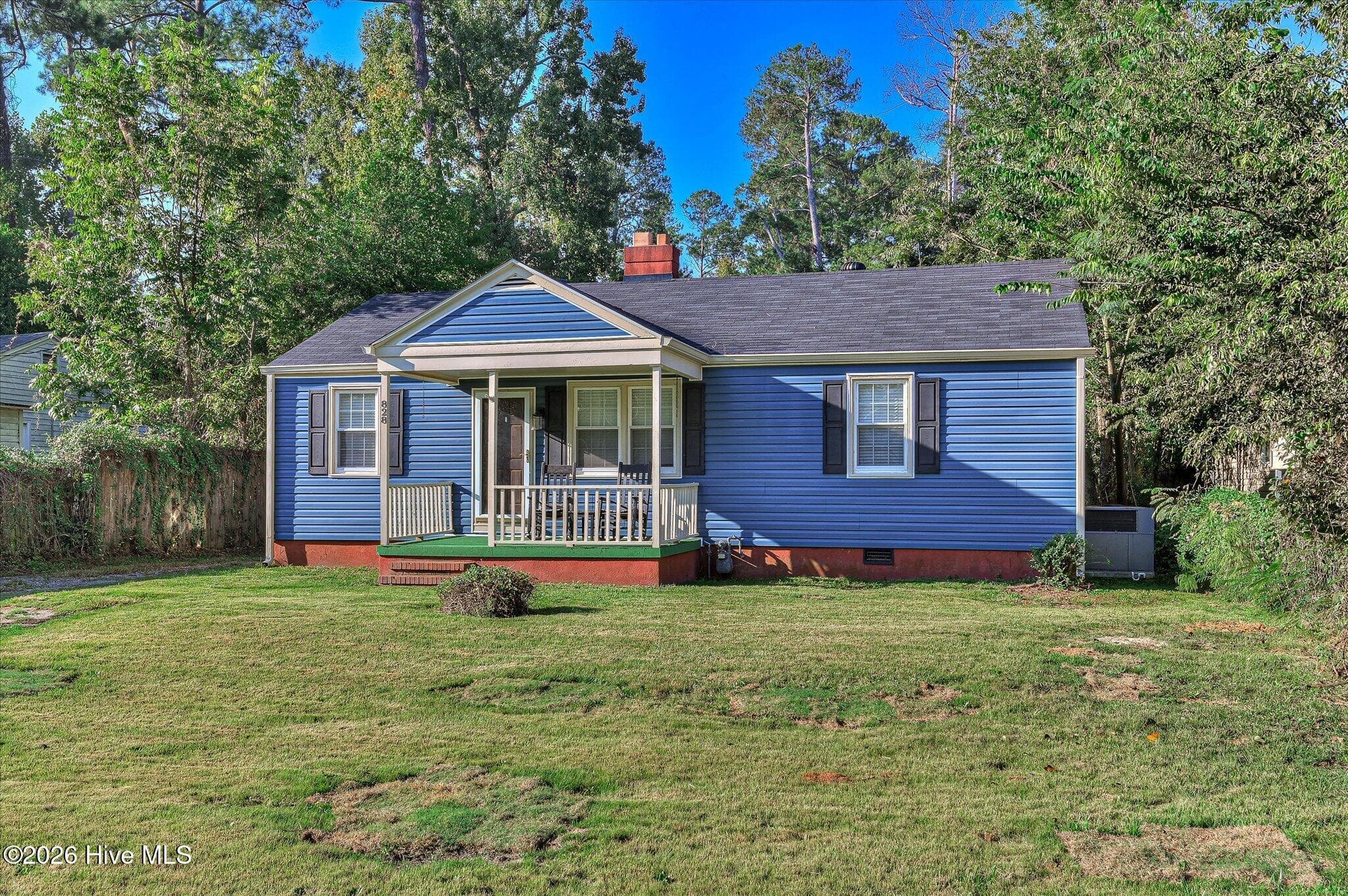 Single Family Residence at 828 Ann Street, Augusta, GA 30904, photo 2 of 24