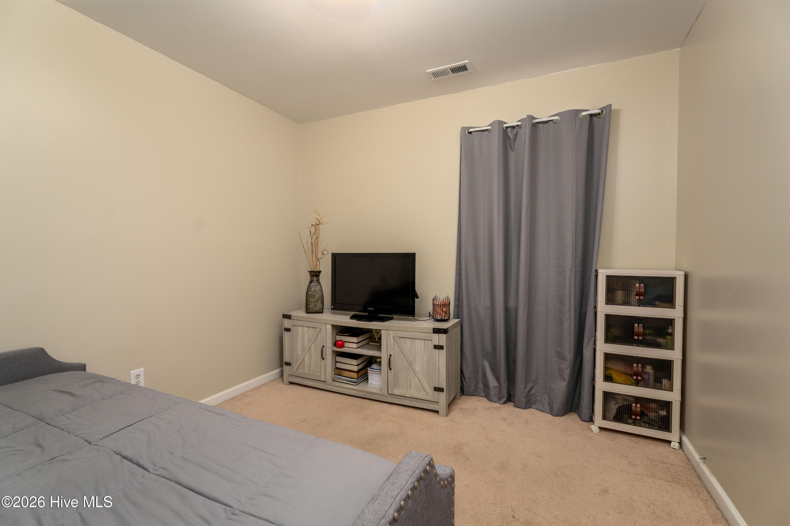 Single Family Residence at 405 Chaps Court, Jacksonville, NC 28546, photo 32 of 71