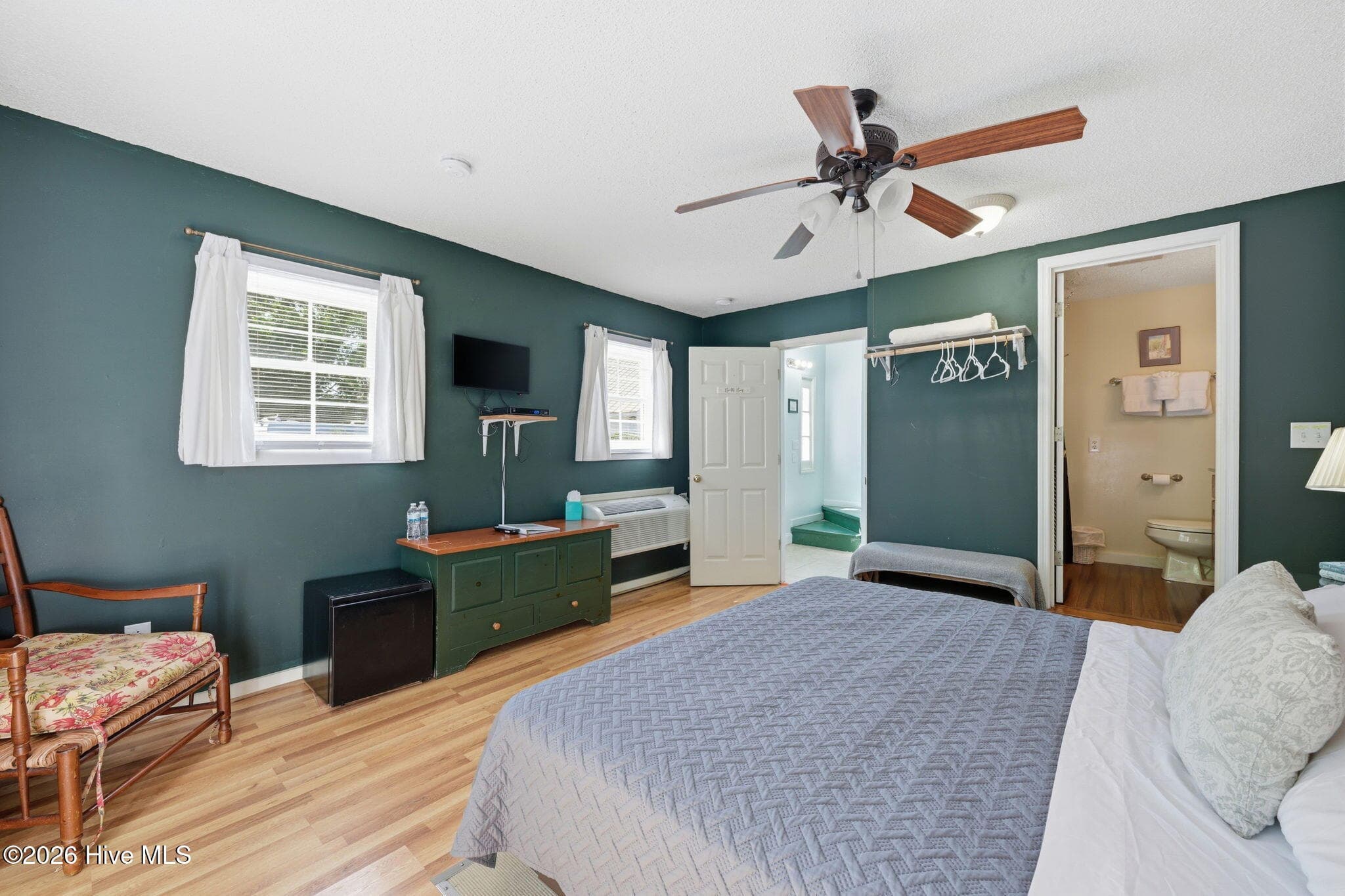 Business at 508 Church Street, Oriental, NC 28571, photo 2 of 2