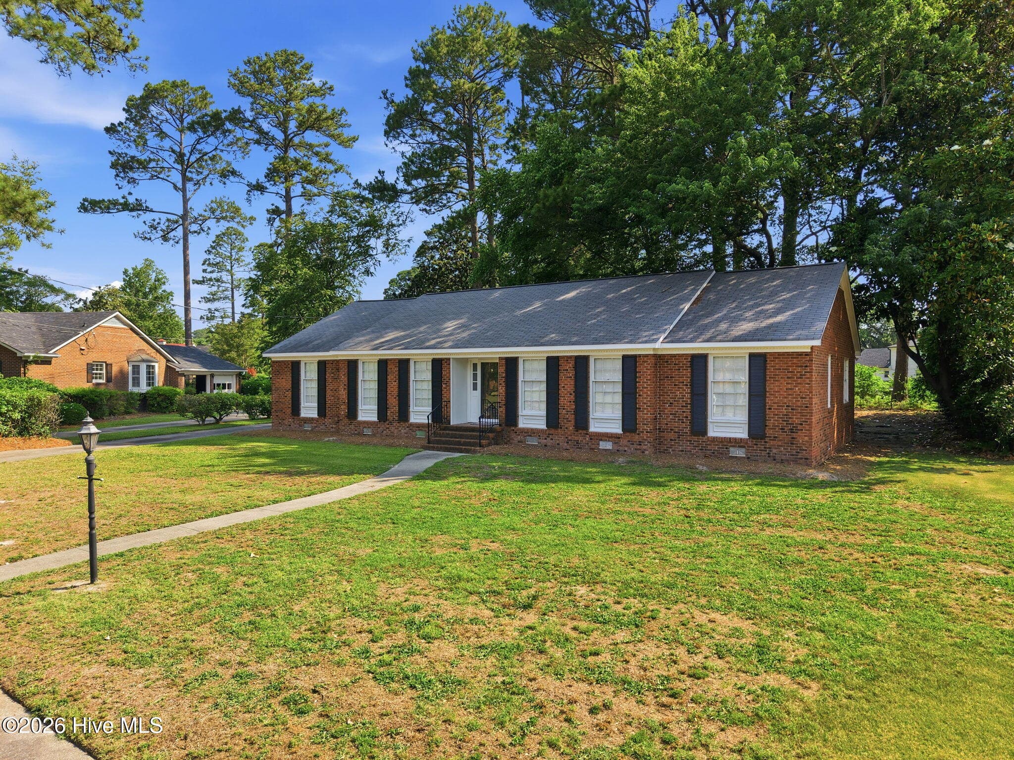 Single Family Residence at 1205 W Highland Avenue, Kinston, NC 28501, photo 2 of 48