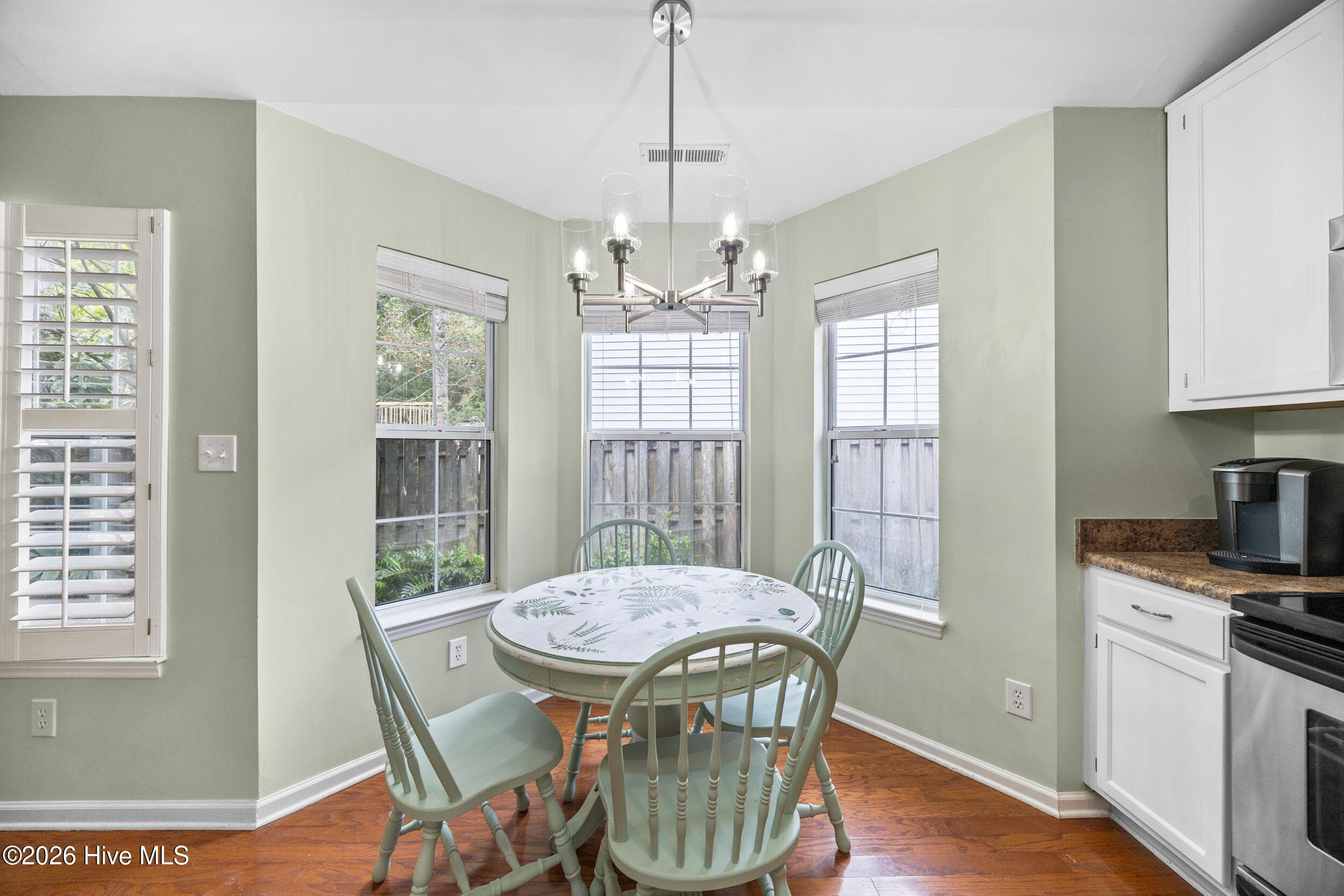 Single Family Residence at 5416 Ibis Court, Wilmington, NC 28409, photo 11 of 36