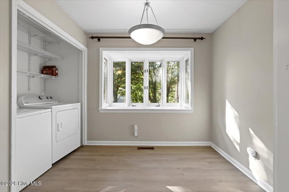 BREAKFAST NOOK AND LAUNDRY CLOSET - 105 Pinehaven Court, Goldsboro, NC 27534