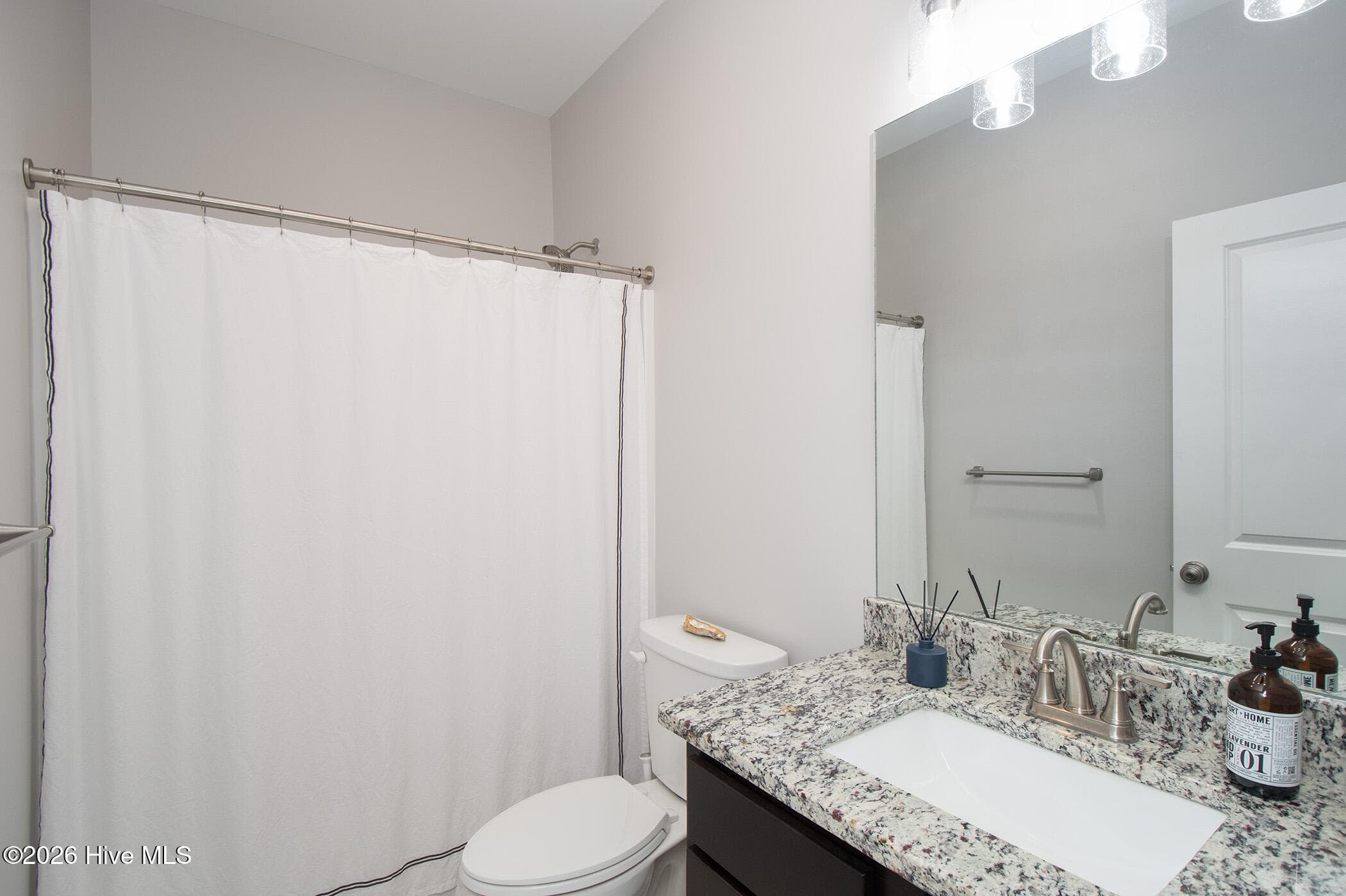 Single Family Residence at 421 Taylorwood Drive, Beaufort, NC 28516, photo 21 of 43