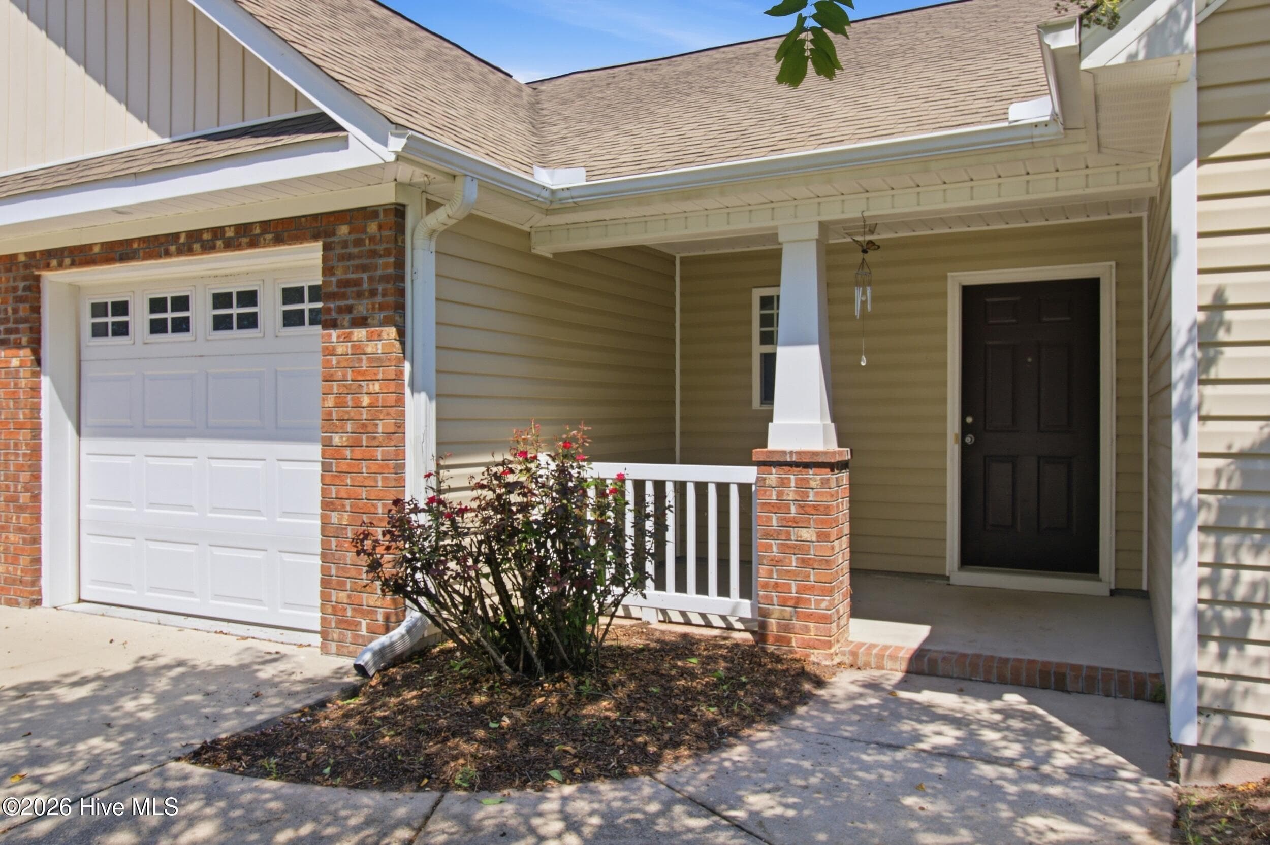 Front - 209 Hawks Bluff Drive, New Bern, NC 28560