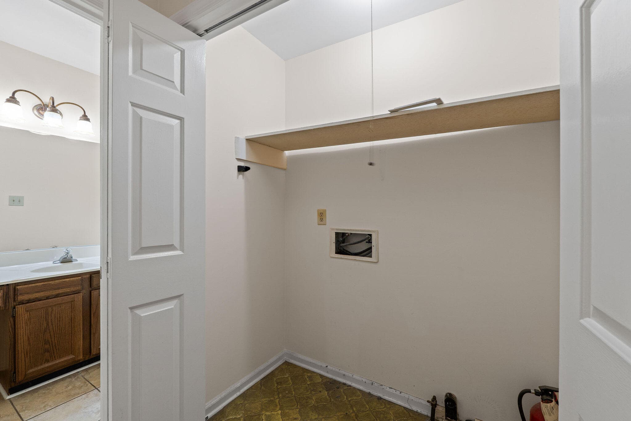 Condominium at 385 Folkstone Circle, Augusta, GA 30907, photo 17 of 52
