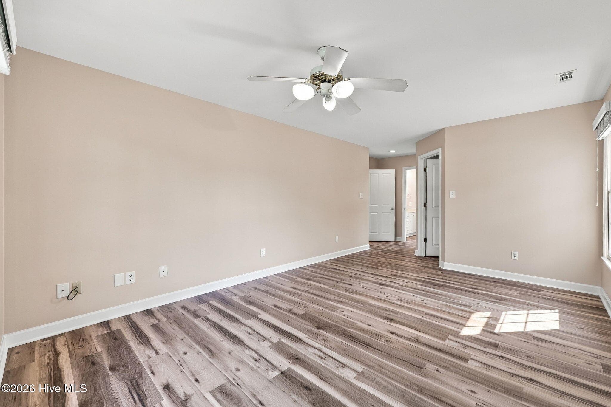 Single Family Residence at 620 Riva Ridge Road, Sneads Ferry, NC 28460, photo 19 of 50