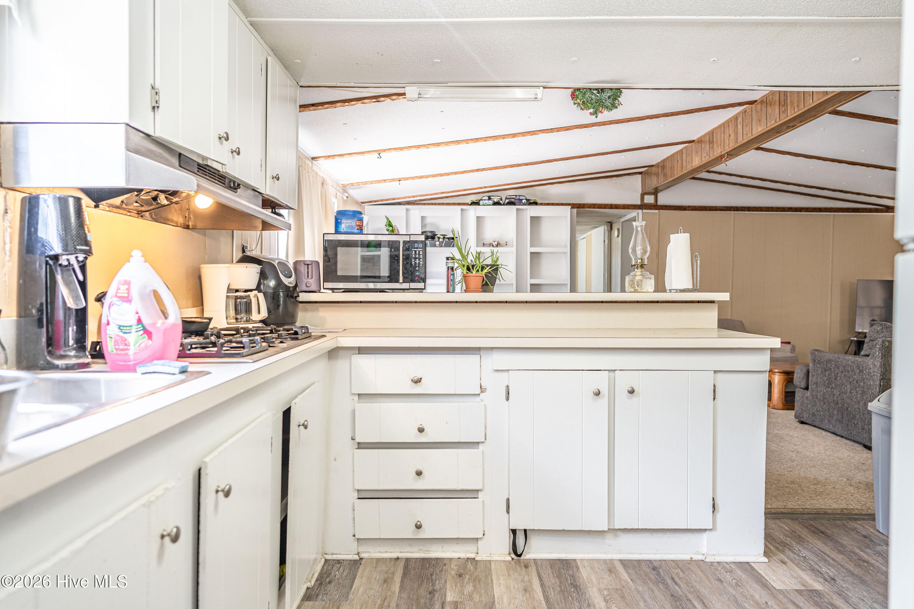 Manufactured Home at 455 Nc 381 Highway, Hamlet, NC 28345, photo 15 of 37