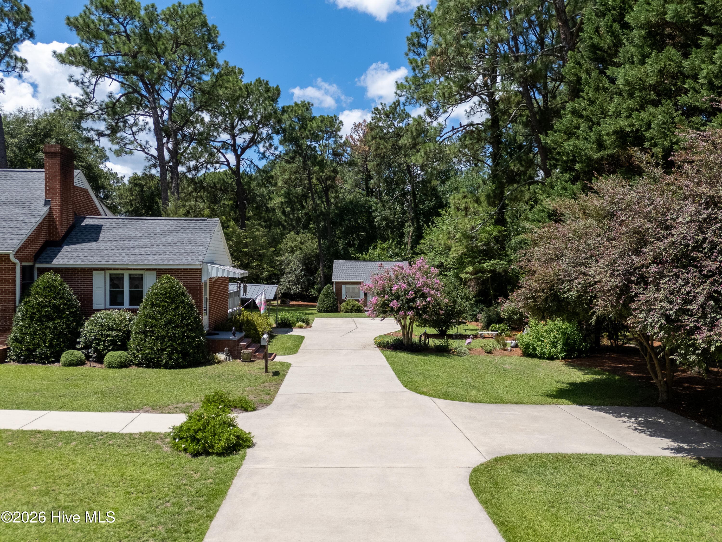 Single Family Residence at 1301 N Poplar Street, Aberdeen, NC 28315, photo 2 of 59
