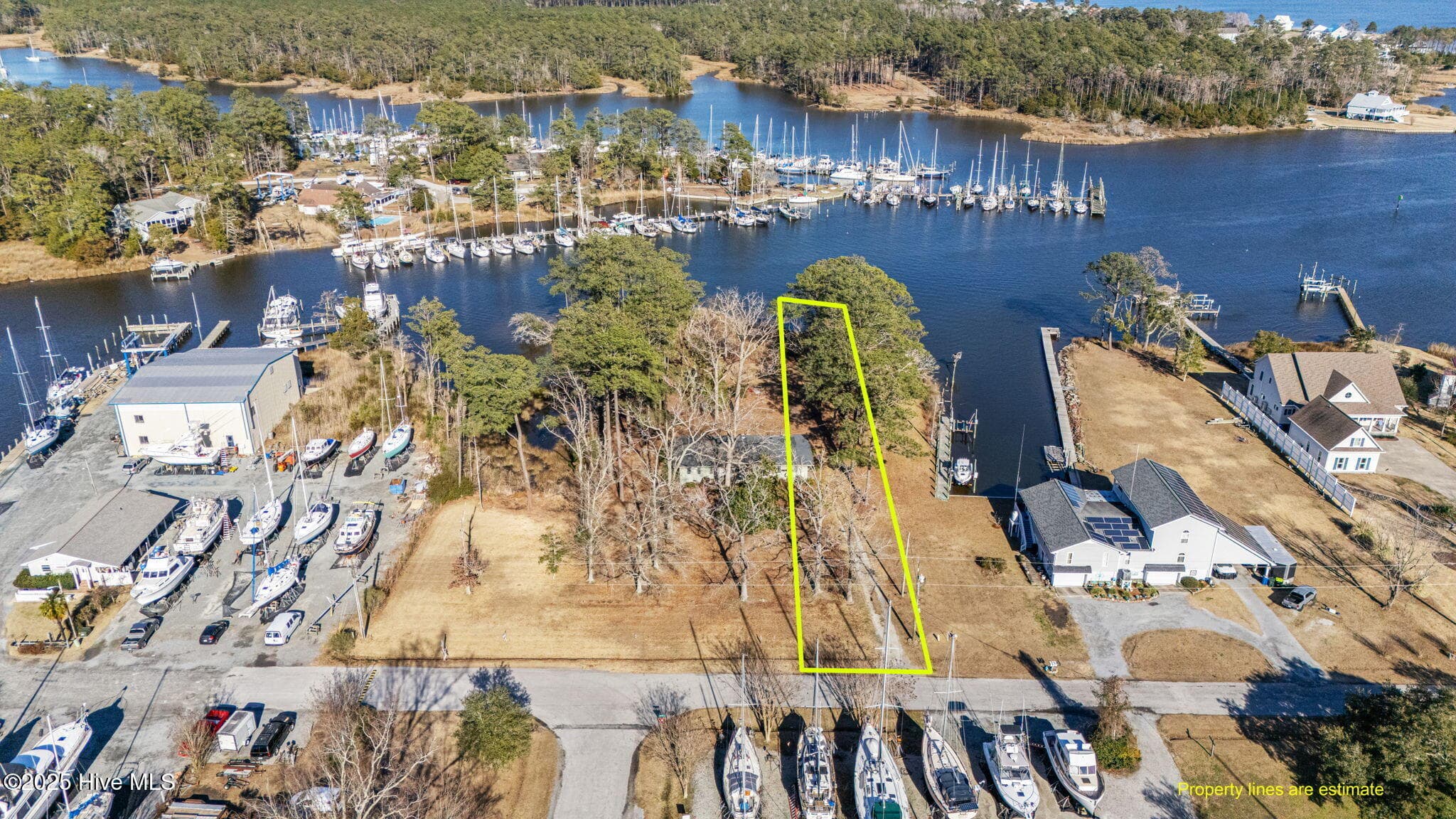 1210 73 Neuse Drive, Oriental, NC 28571
