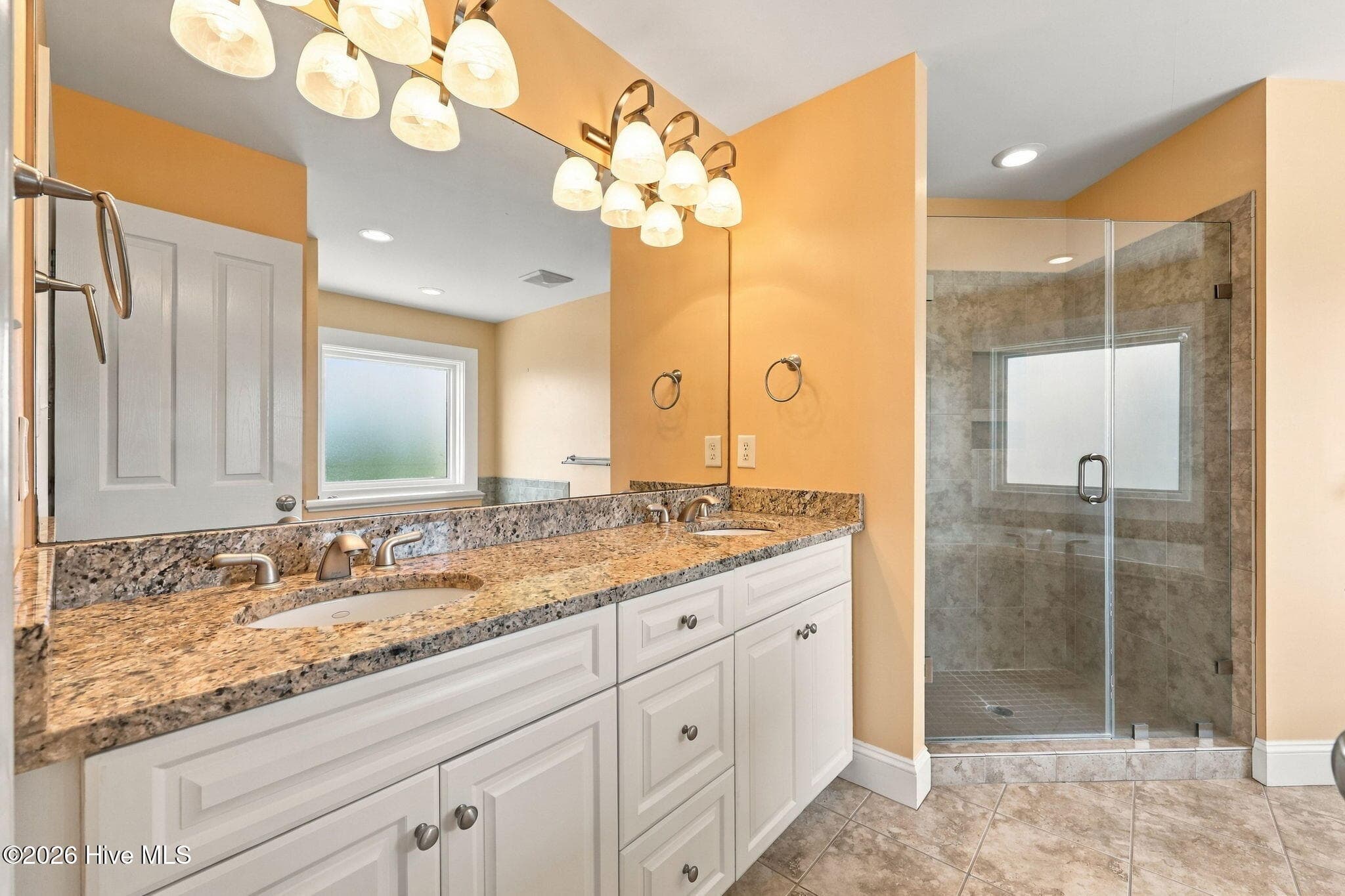 2nd On-Suite Bath - 101 Jackson Avenue, Emerald Isle, NC 28594, Emerald Isle