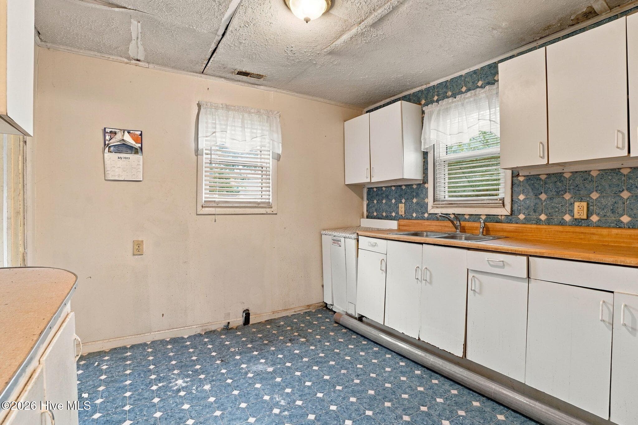 Single Family Residence at 305 N Charles Street, La Grange, NC 28551, photo 25 of 29