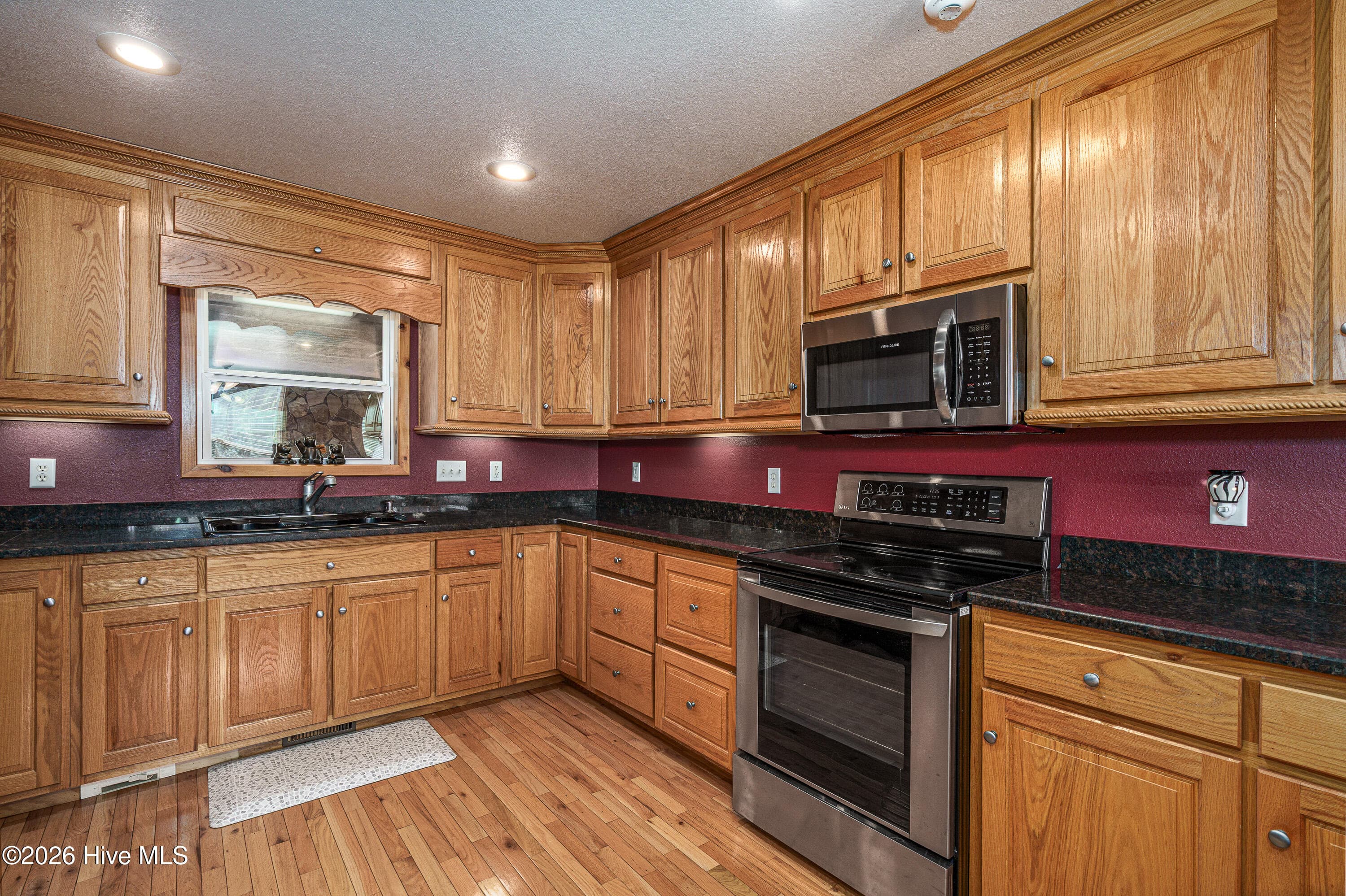 Single Family Residence at 35 Honeysuckle Lane, Murphy, NC 28906, photo 15 of 72