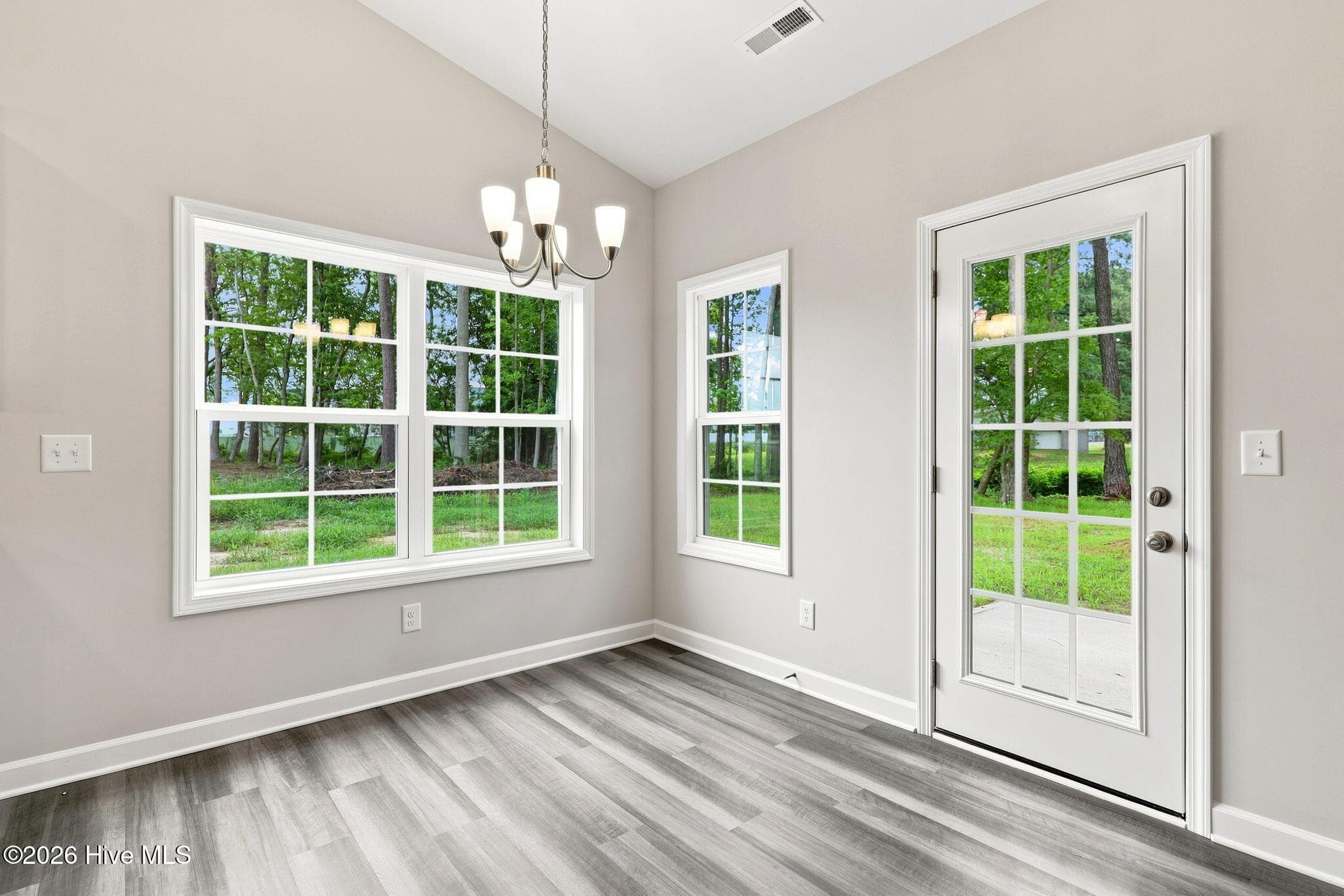 Single Family Residence at 964 Rialto Lane, Ayden, NC 28513, photo 16 of 63